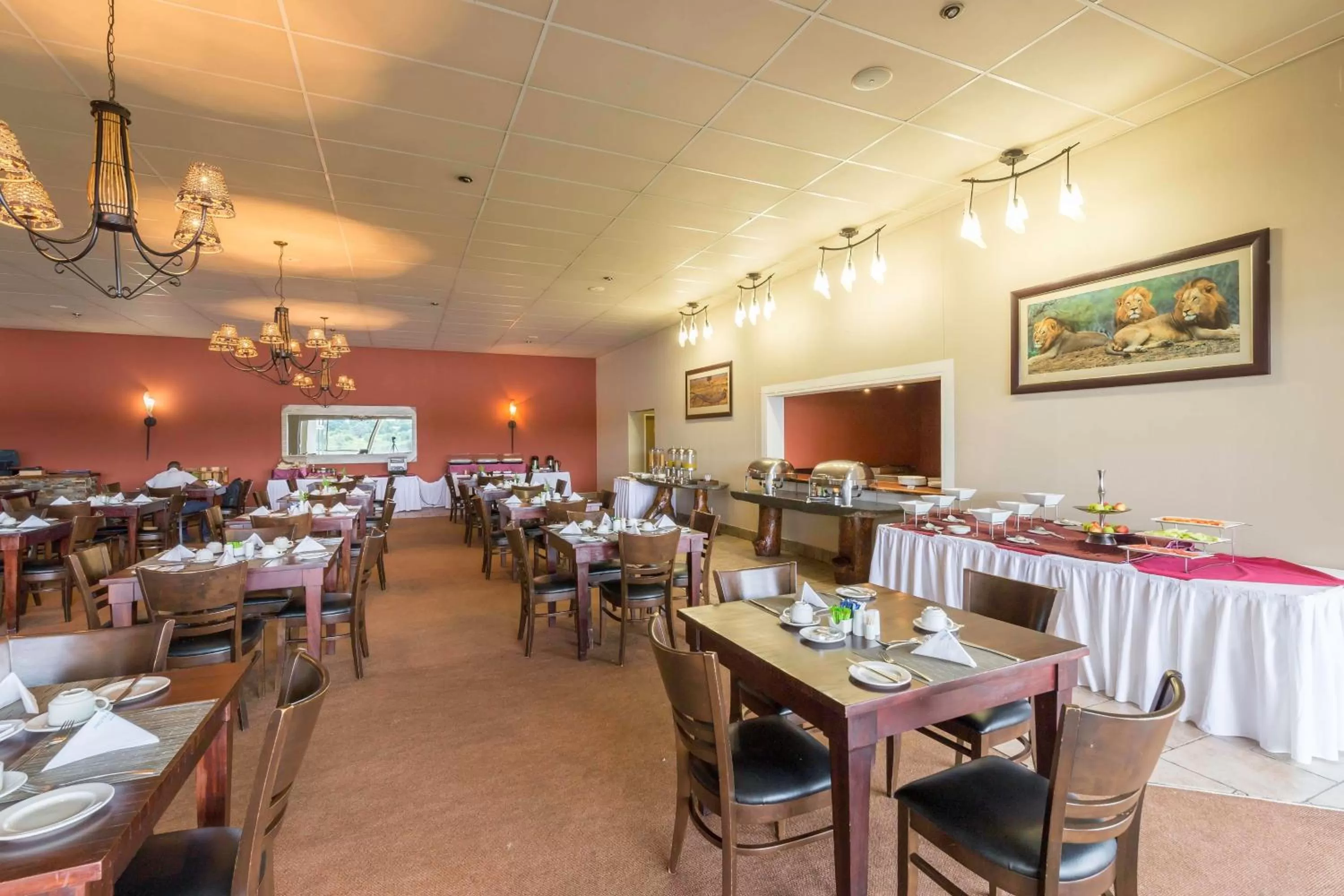 Restaurant/places to eat in Protea Hotel by Marriott Zambezi River Lodge