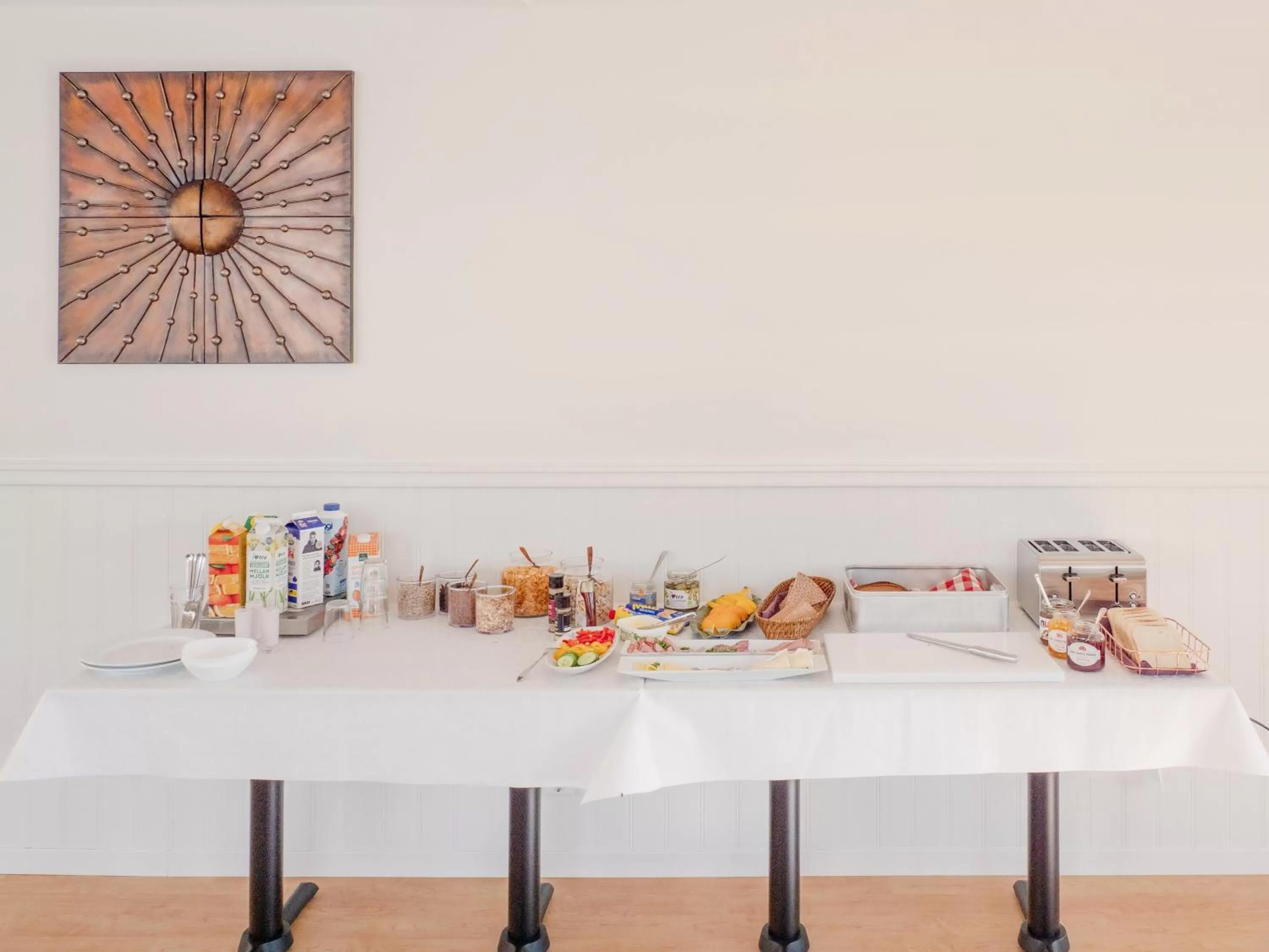 Breakfast in Västervik Guesthouse