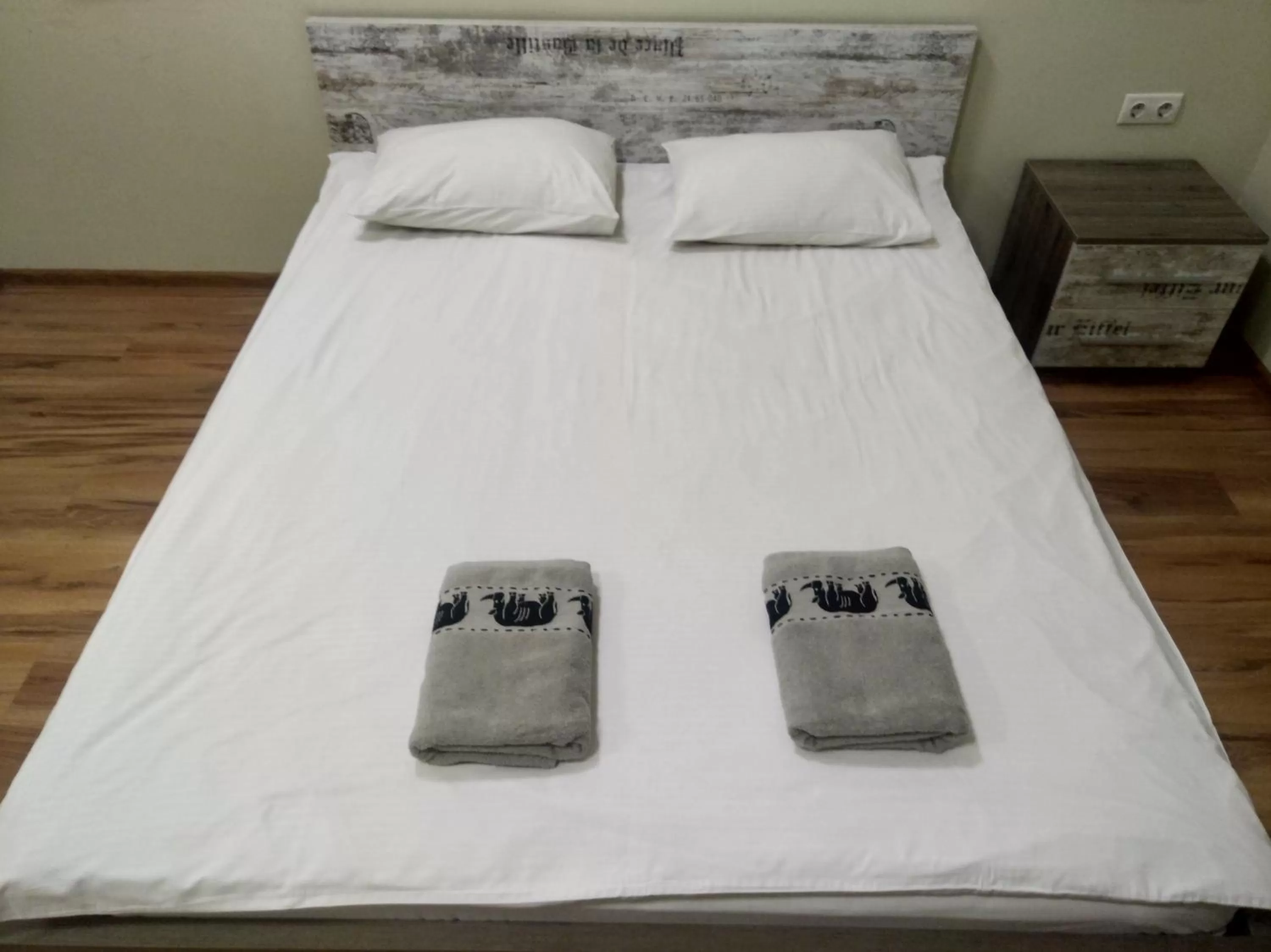 Bed in Budget Hotel Ekotel