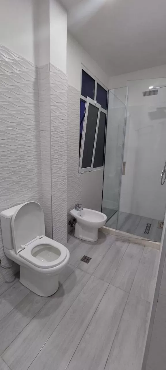 Shower, Bathroom in HOTEL KRISTAL