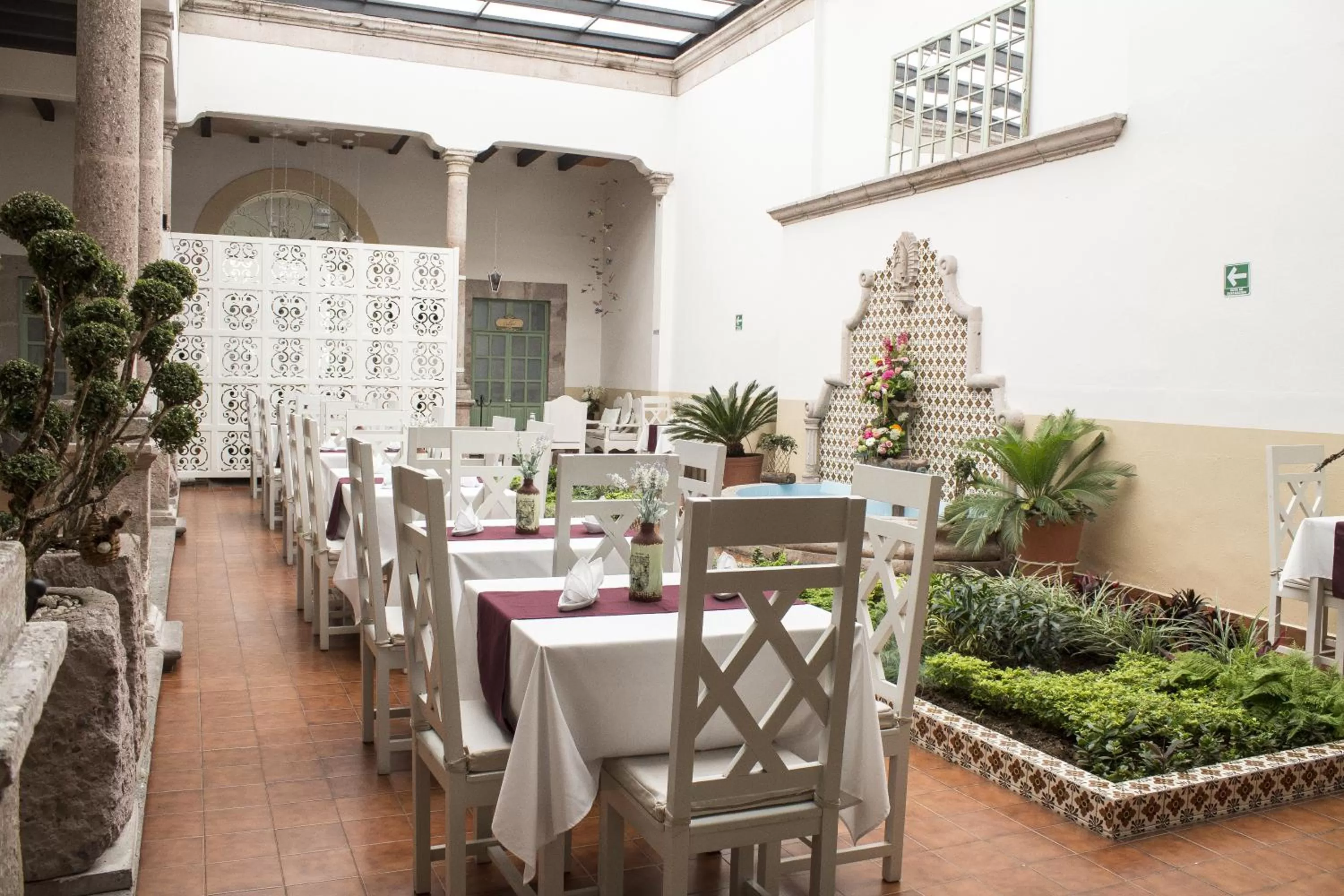Restaurant/places to eat in Casa Jose Maria
