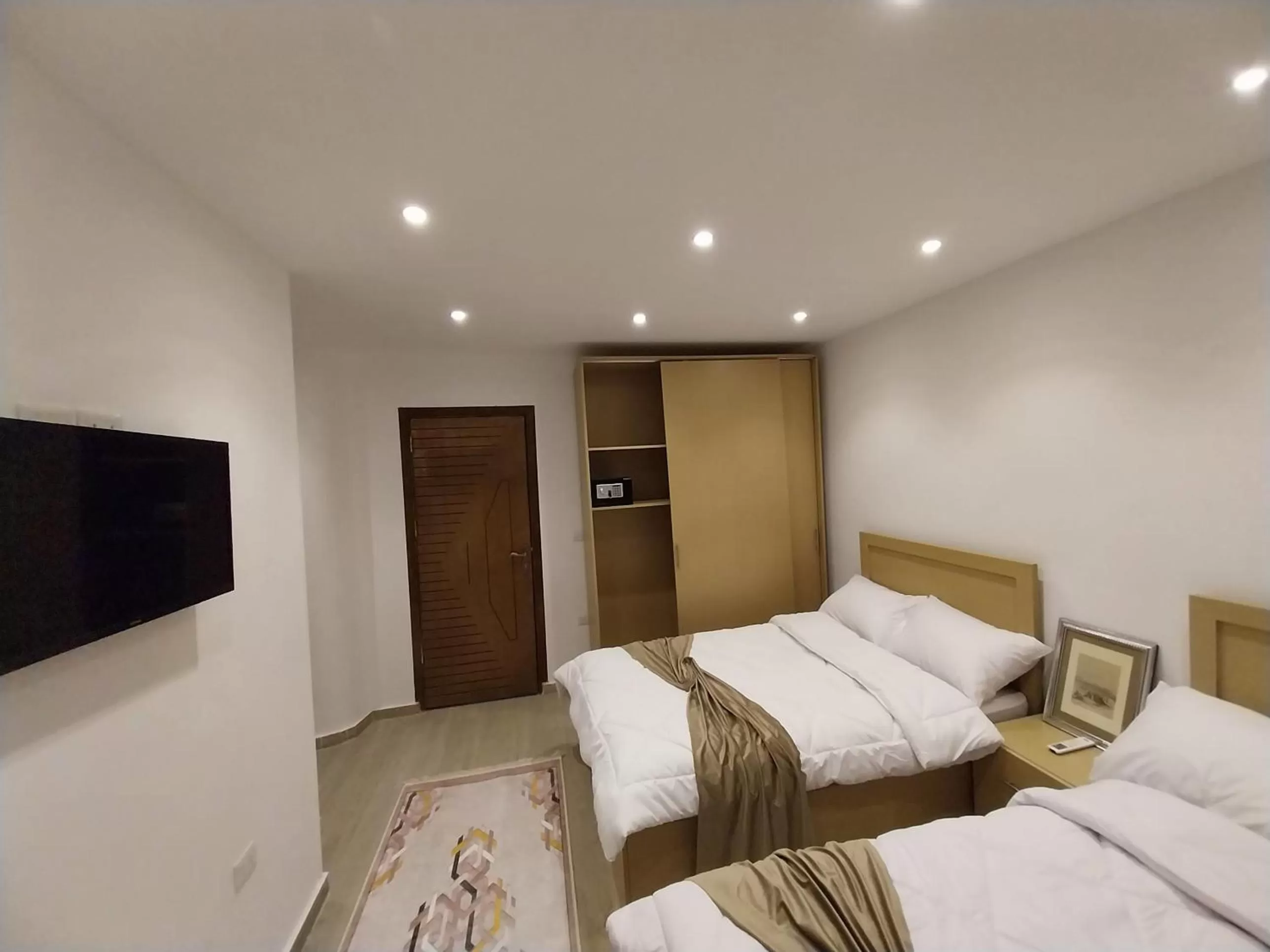 Bed in Eagles Pyramids View