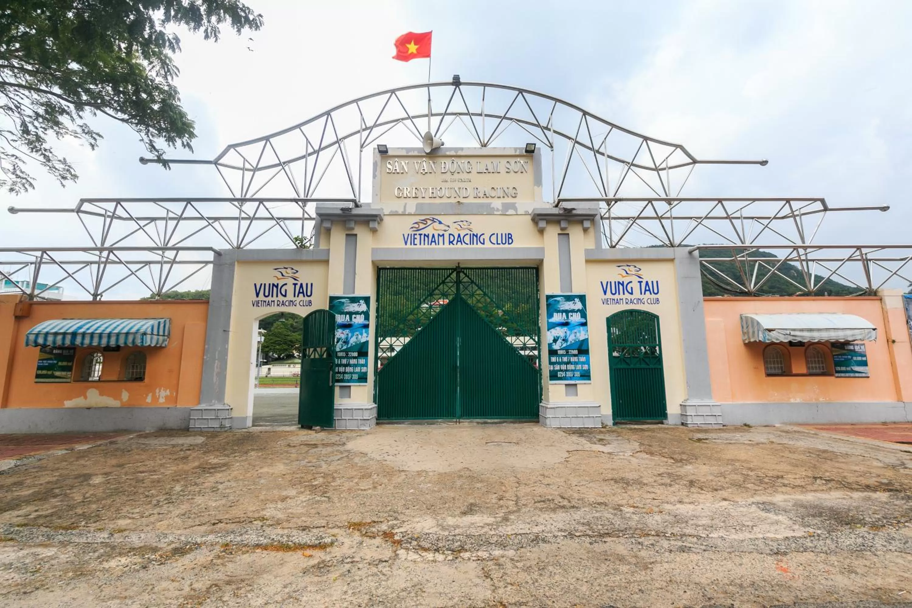 Property building in Marine Hotel & Apartment