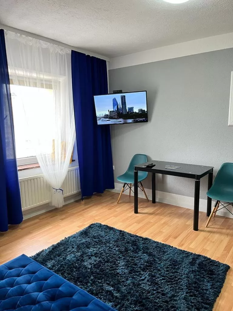 TV and multimedia, TV/Entertainment Center in Great Polonia Strzegom City Center
