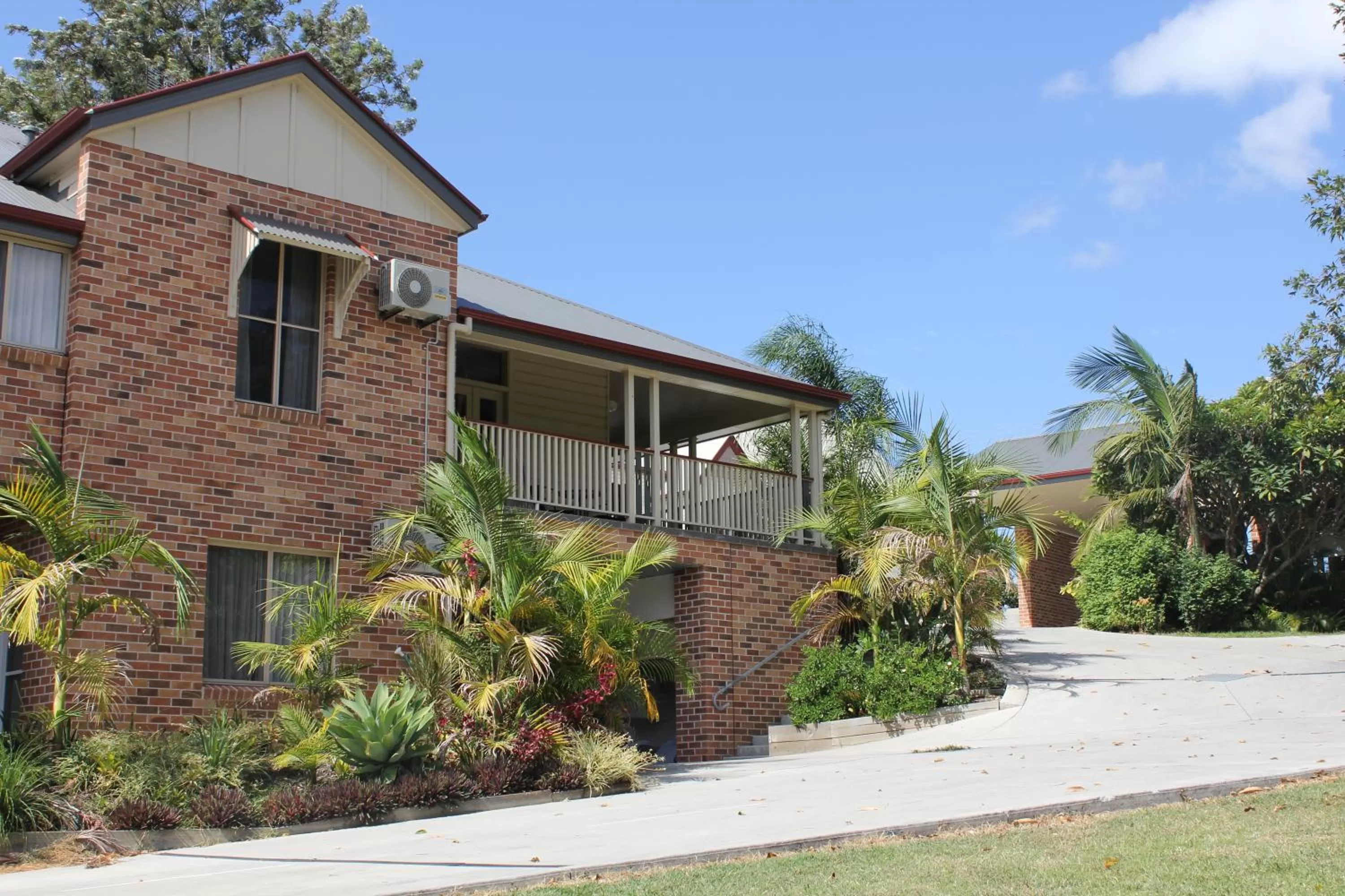 Property building in Heritage River Motor Inn