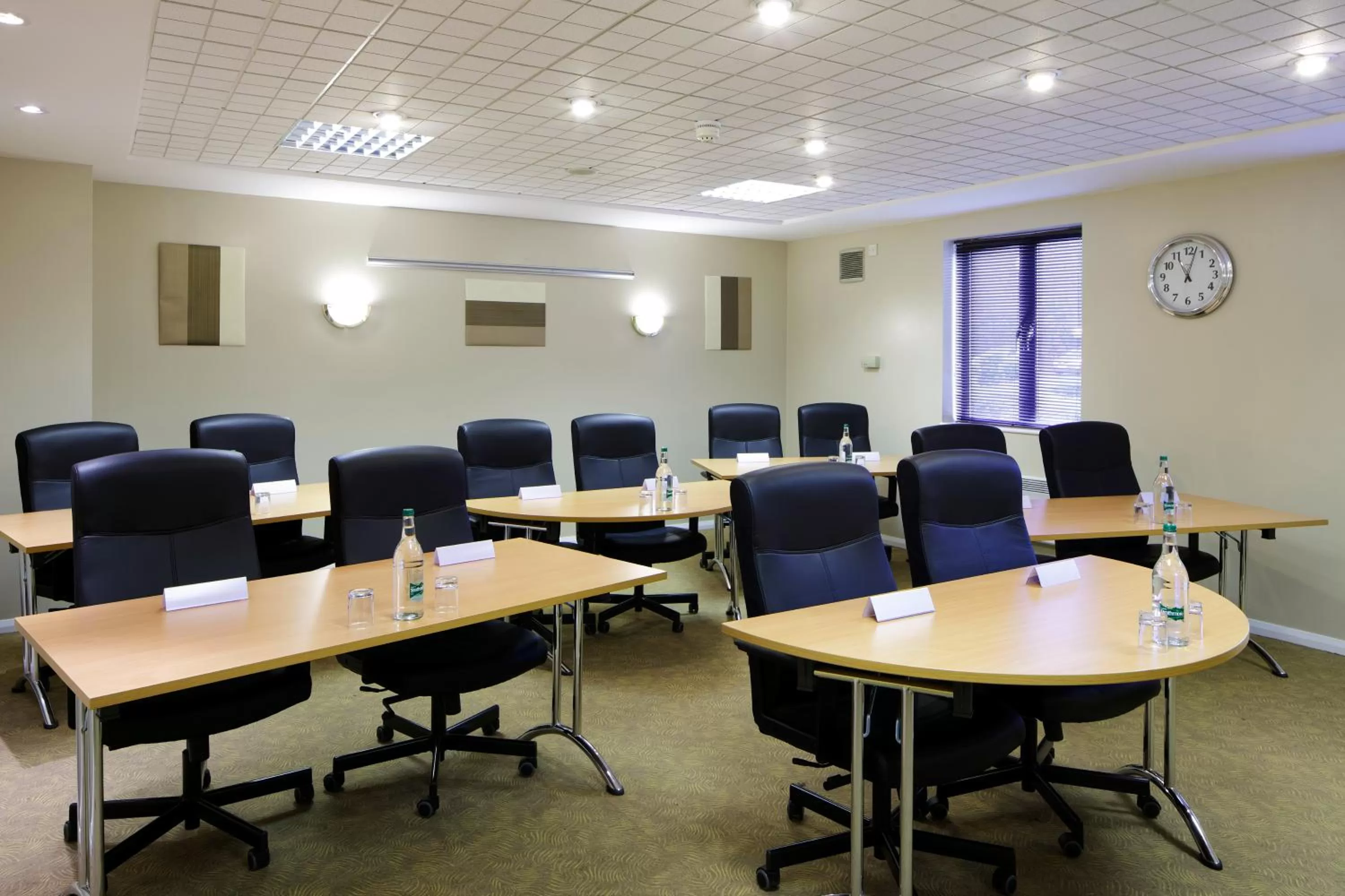 Business facilities in ibis Preston North