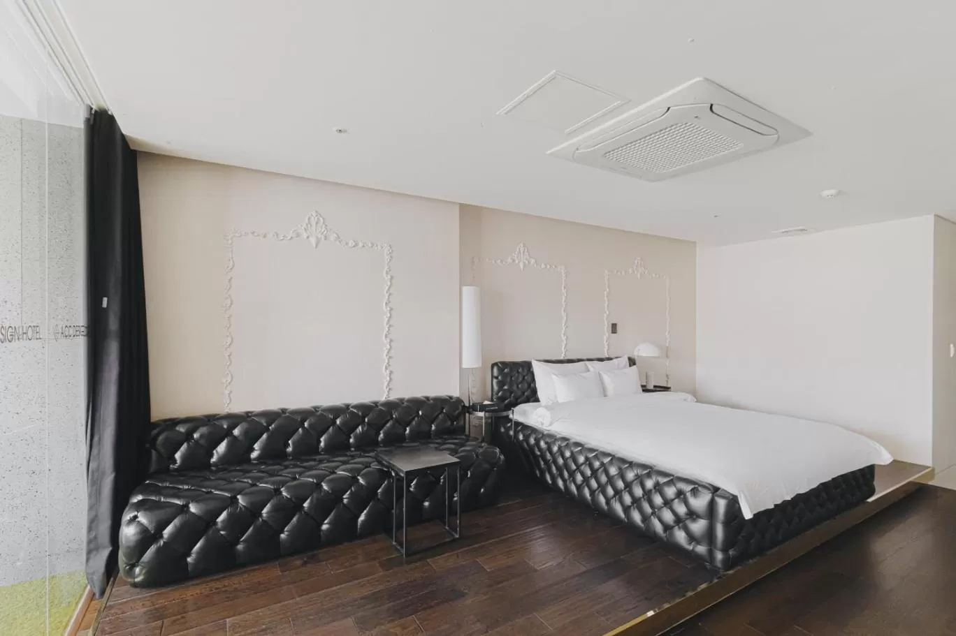 Bed in ACC Design Hotel