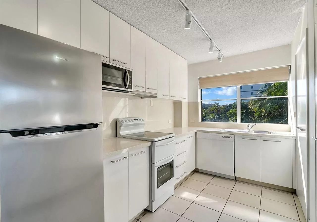 Tradewinds Apartments