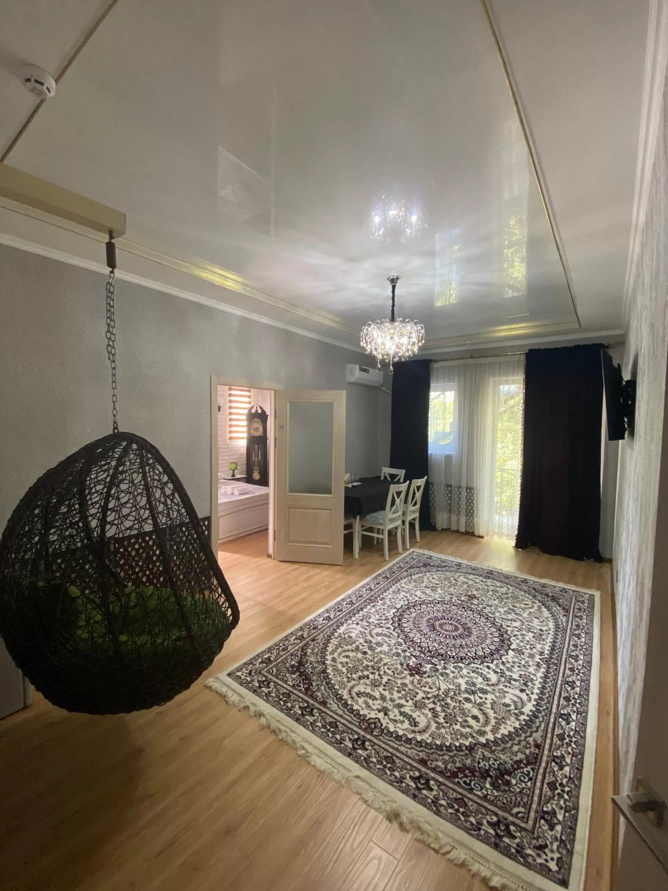 Bed, Seating Area in HOTEL UZBEGIM