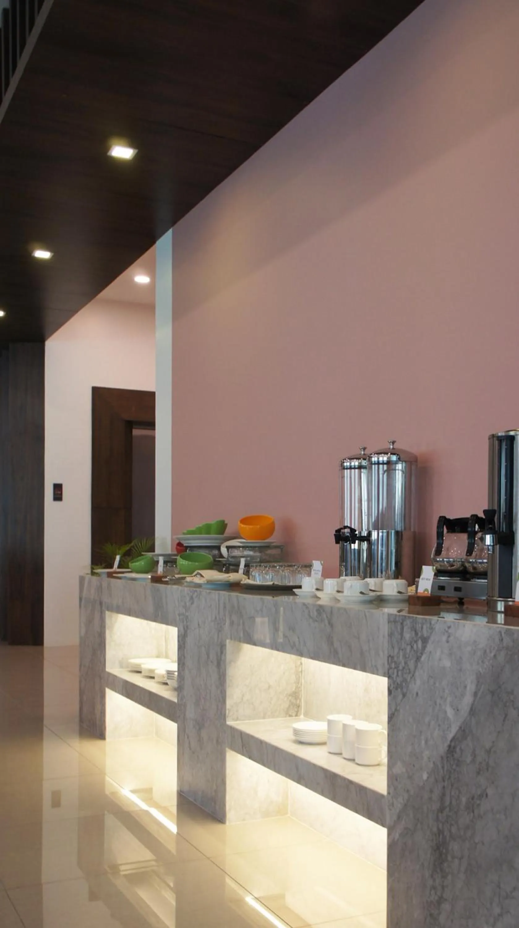 Buffet breakfast in Wyne Hotel