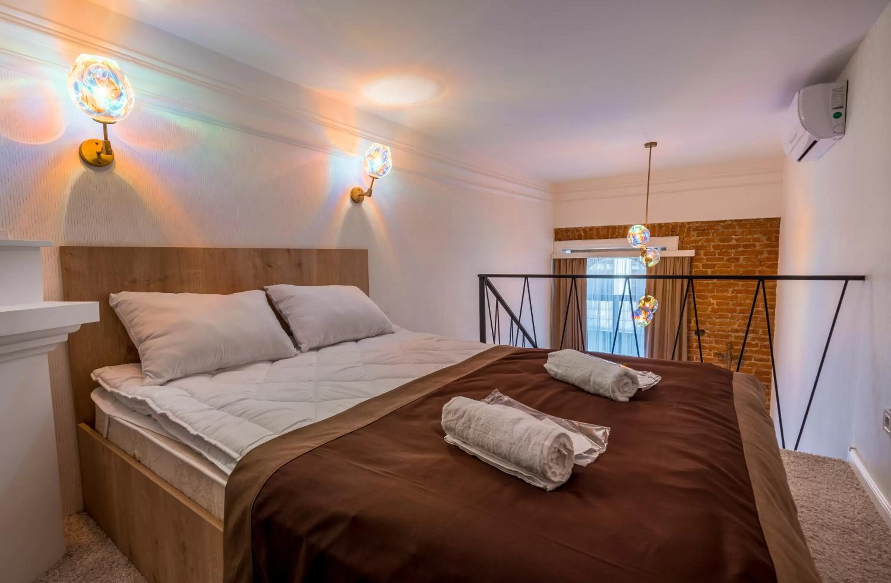 Bed in Mini Hotel on Aghmashenebeli Ave