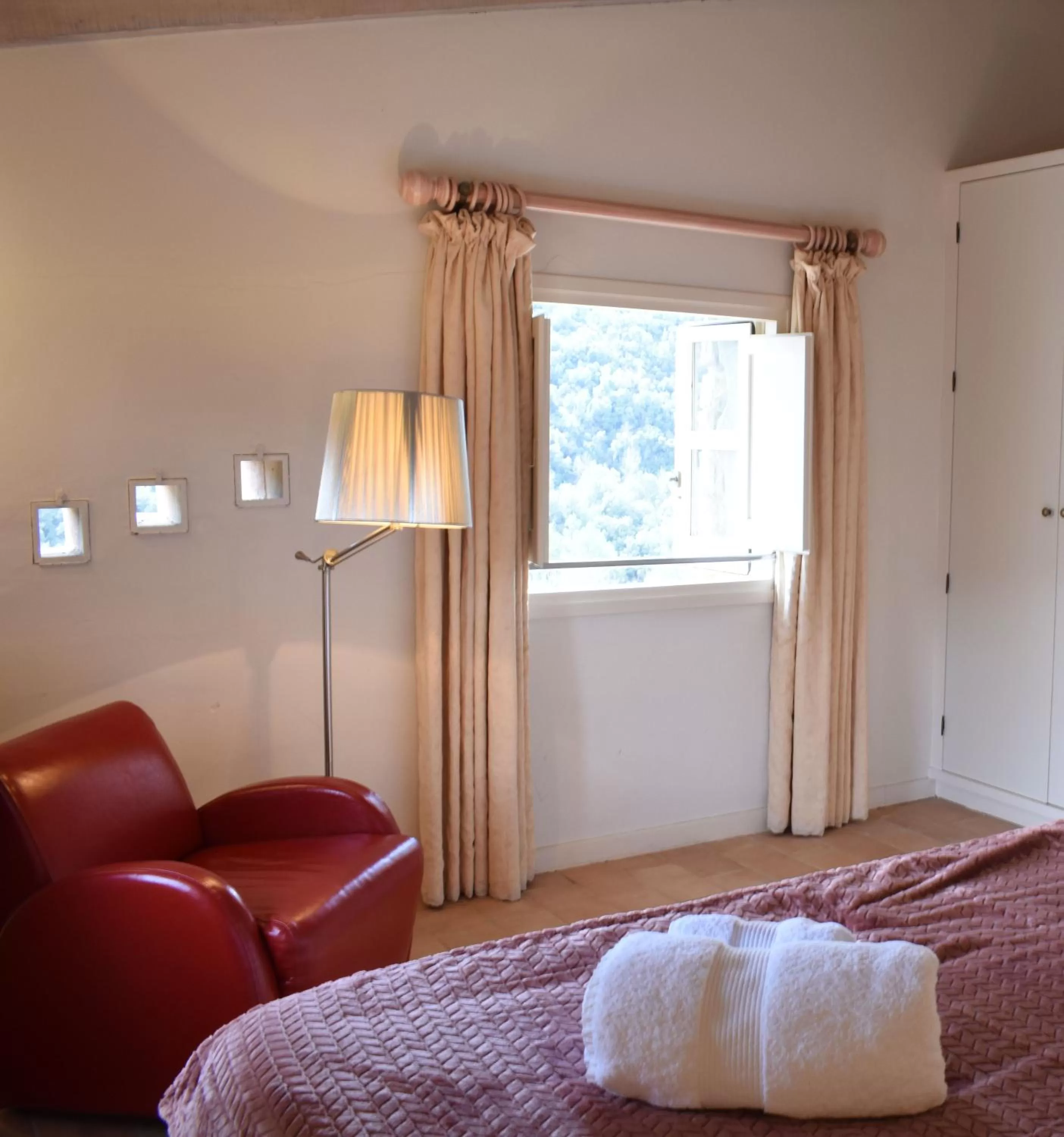 Bedroom, Bed in B&B Can Jan