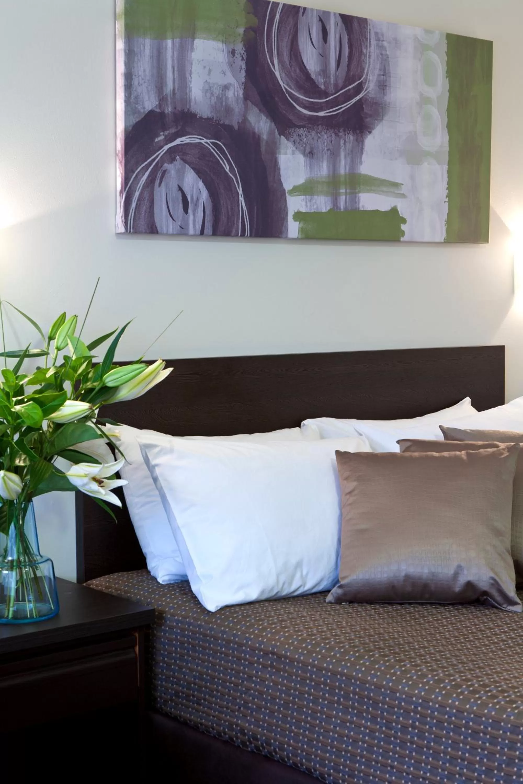 Decorative detail in Tall Trees Ainslie Motel