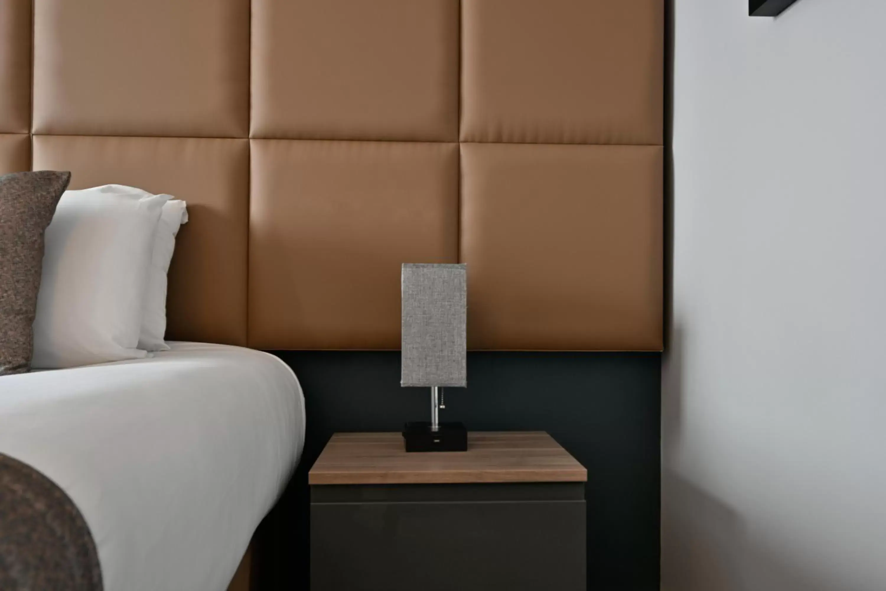 Single Room in Kensington Court Hotel - Earls Court Single Room in Kensington Court Hotel - Earls Court