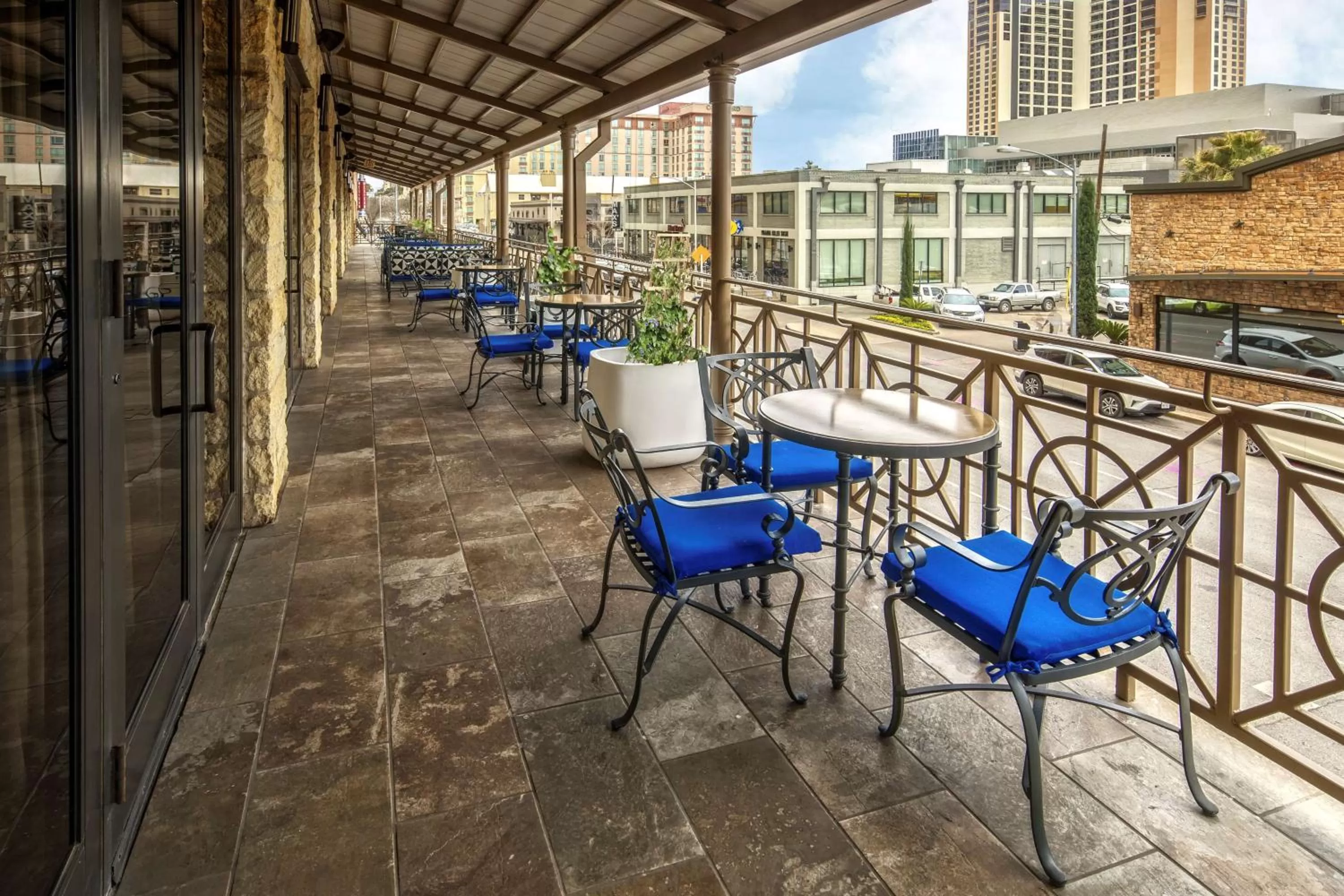 Patio in Hampton Inn & Suites Austin - Downtown