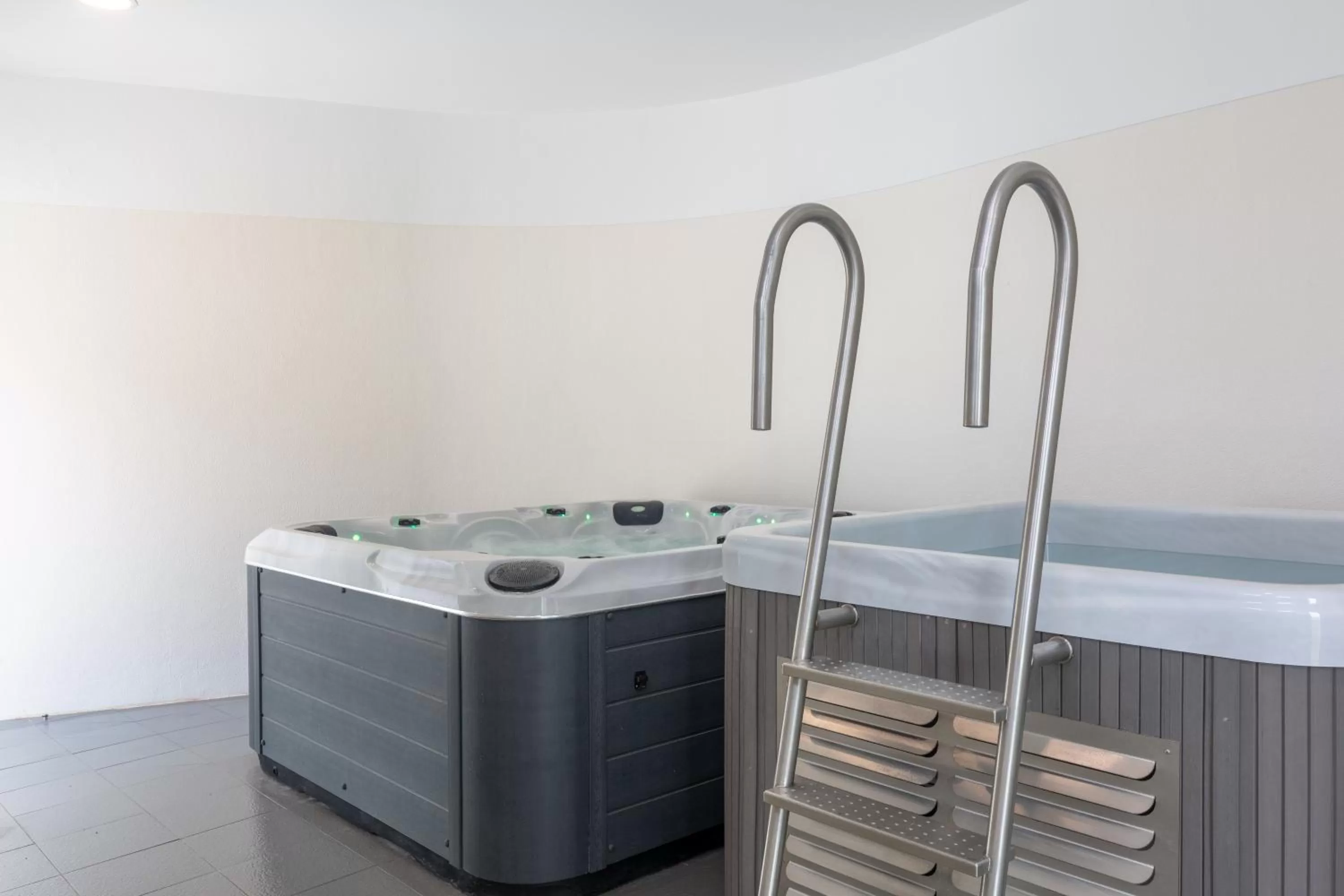 Spa and wellness centre/facilities in Luna Hotel Turismo