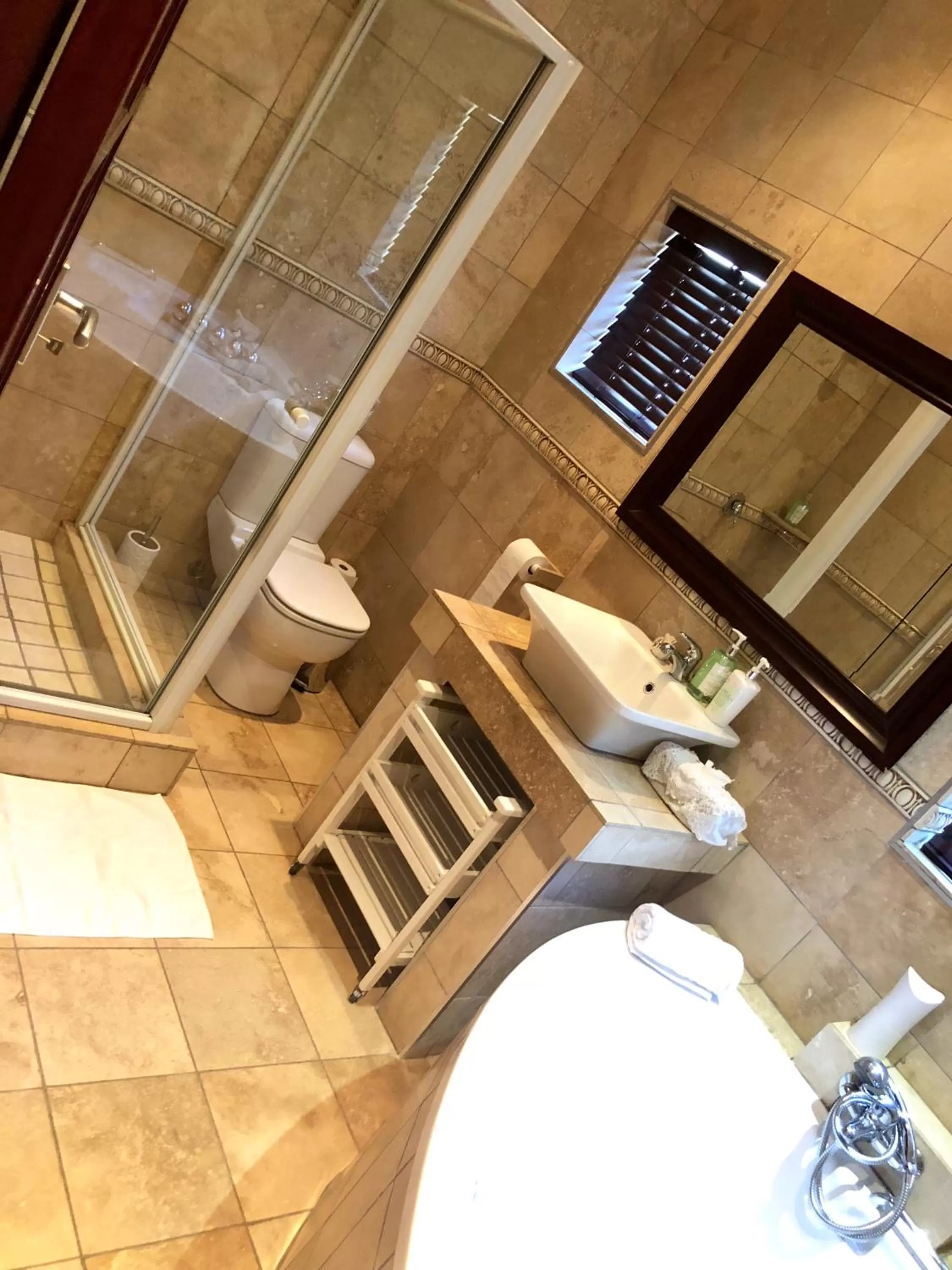 Bathroom in Spacube Luxury Suites and Spa