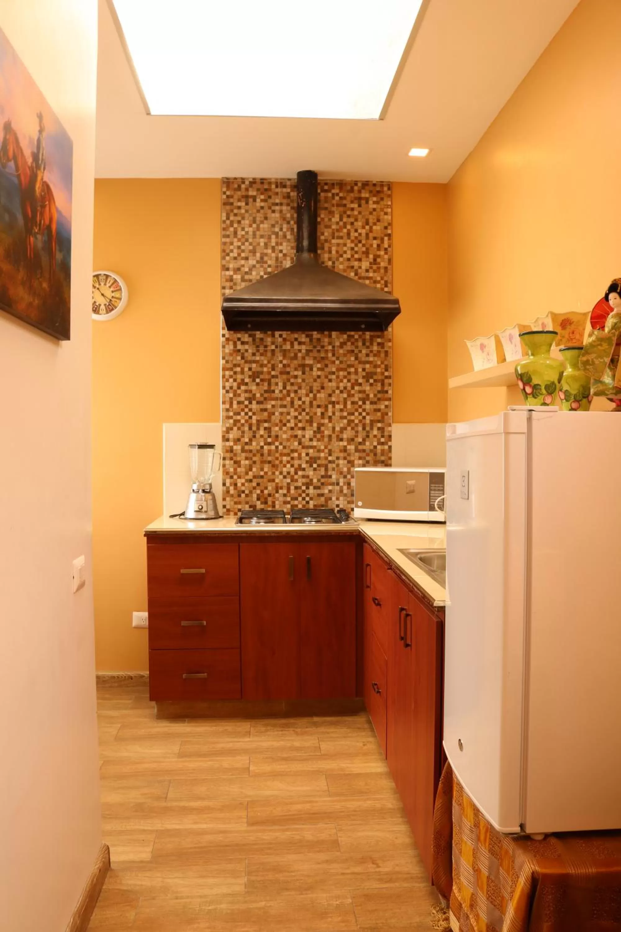 minibar, Kitchen/Kitchenette in Casatodosantos