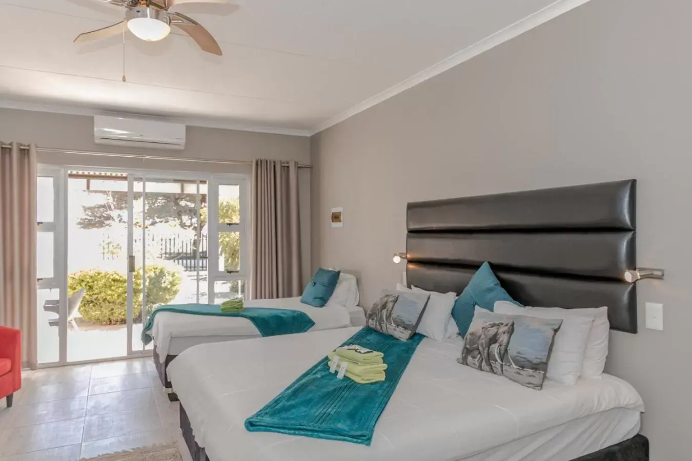 Standard Triple Room in Out of Africa Town Lodge Standard Triple Room in Out of Africa Town Lodge