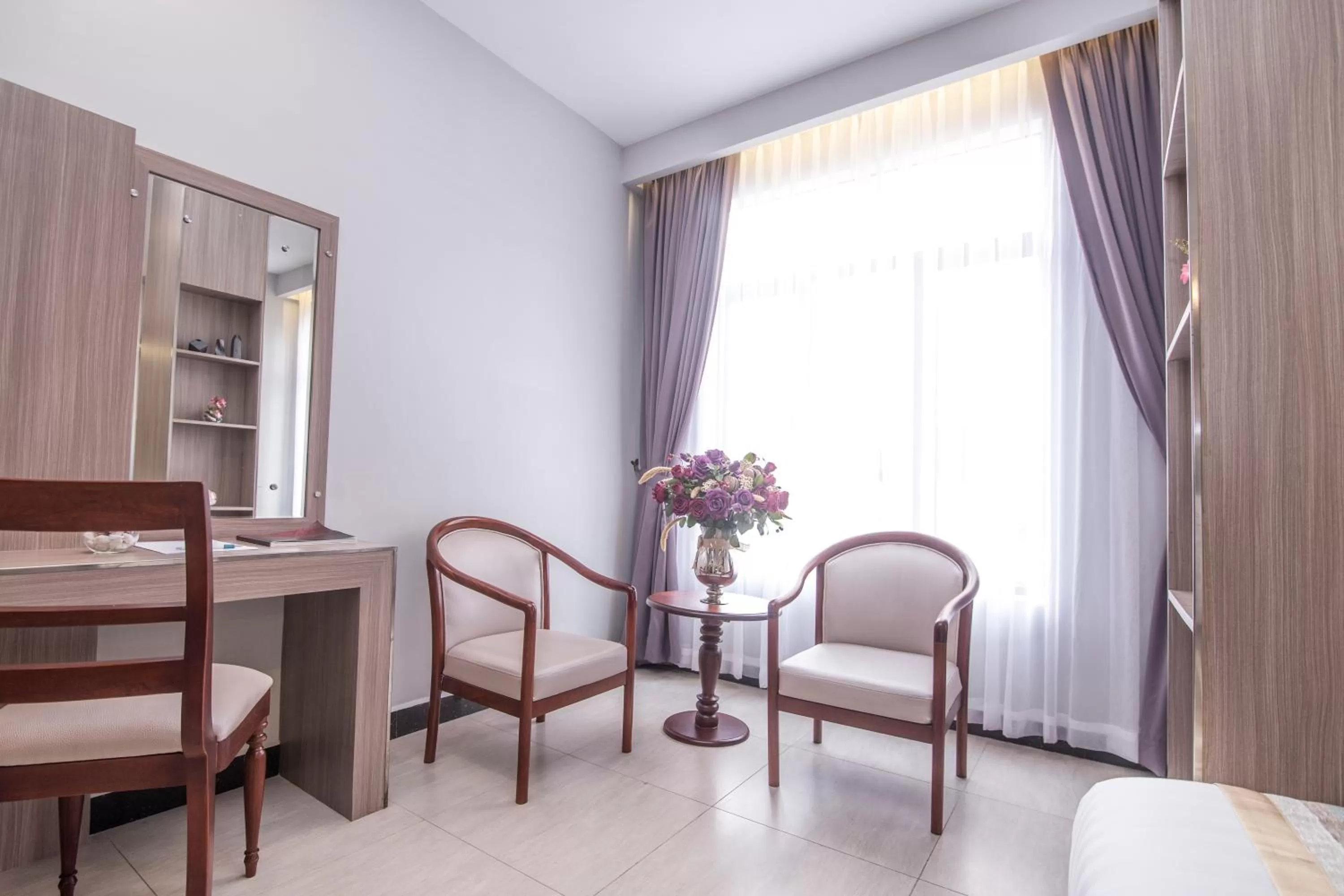 Seating area in New York Hotel