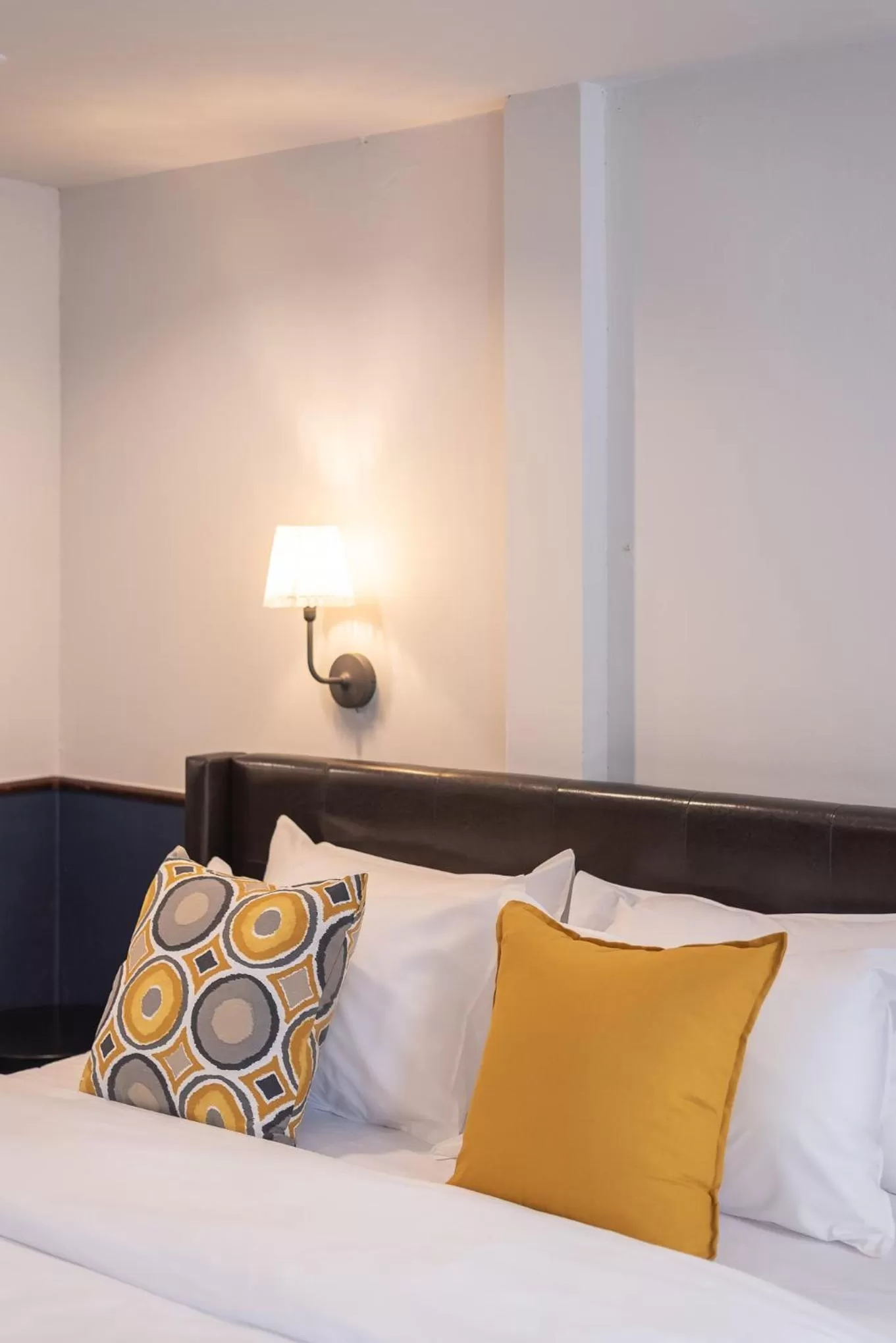 Bed in The Mellow Pillow Hotel @ Chiang Mai Gate