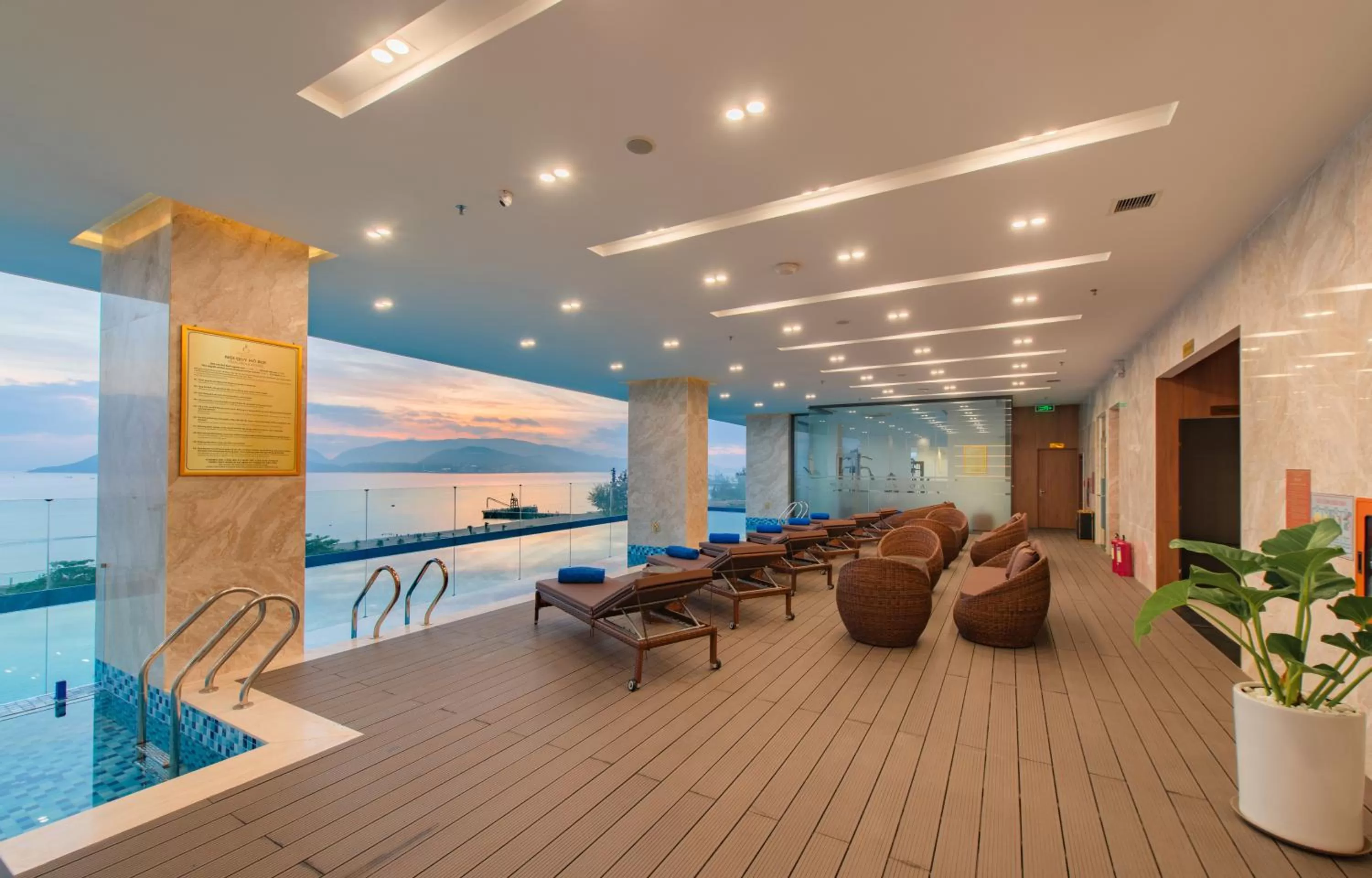 Massage in Grand Gosia Hotel