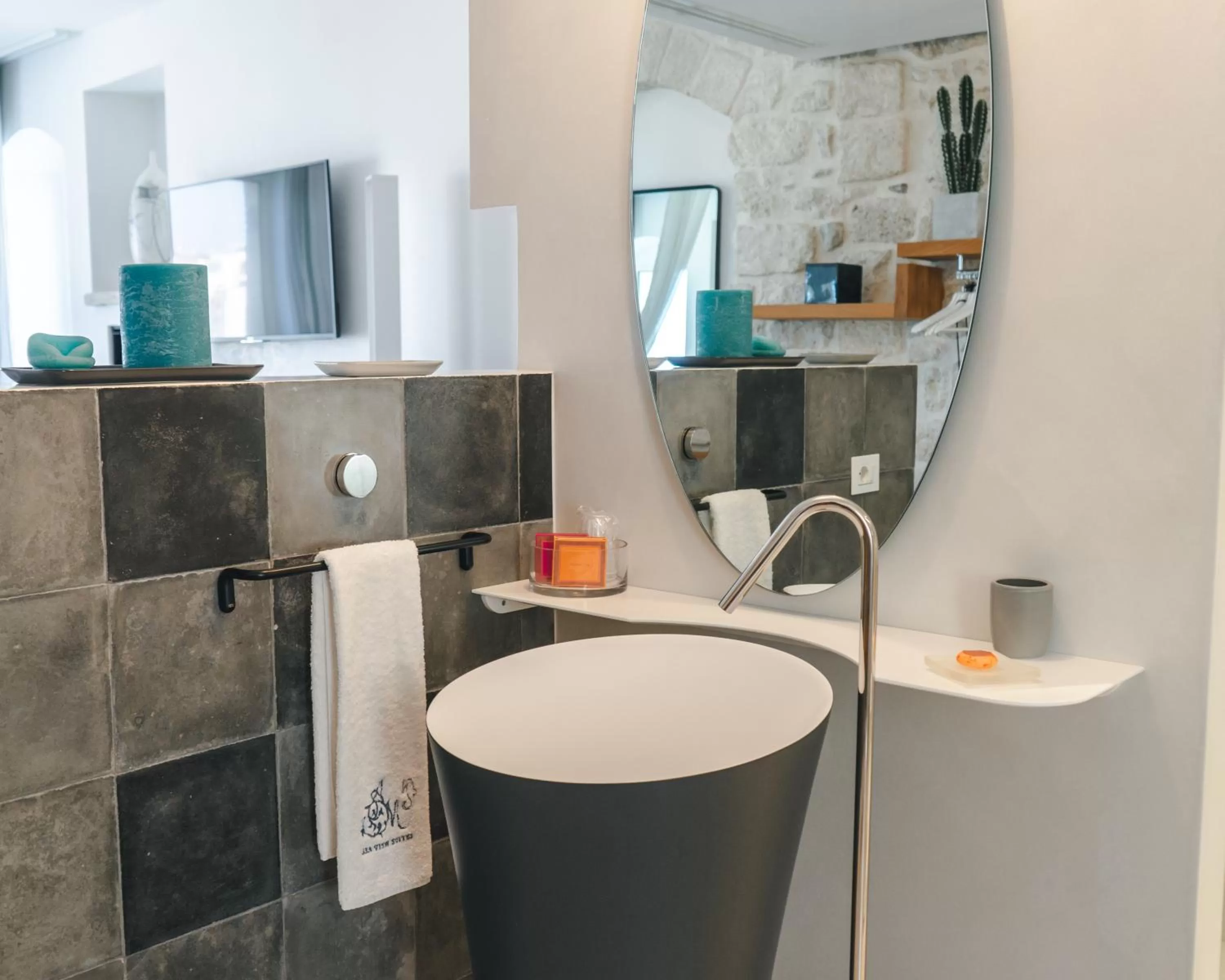 Antico Mondo Rooms & Suites