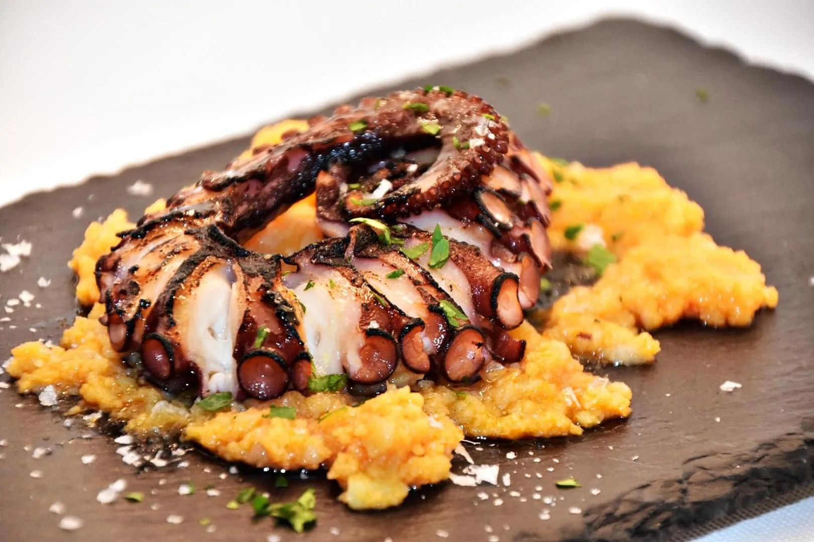 Restaurant/places to eat in Hotel Spa Rio Ucero