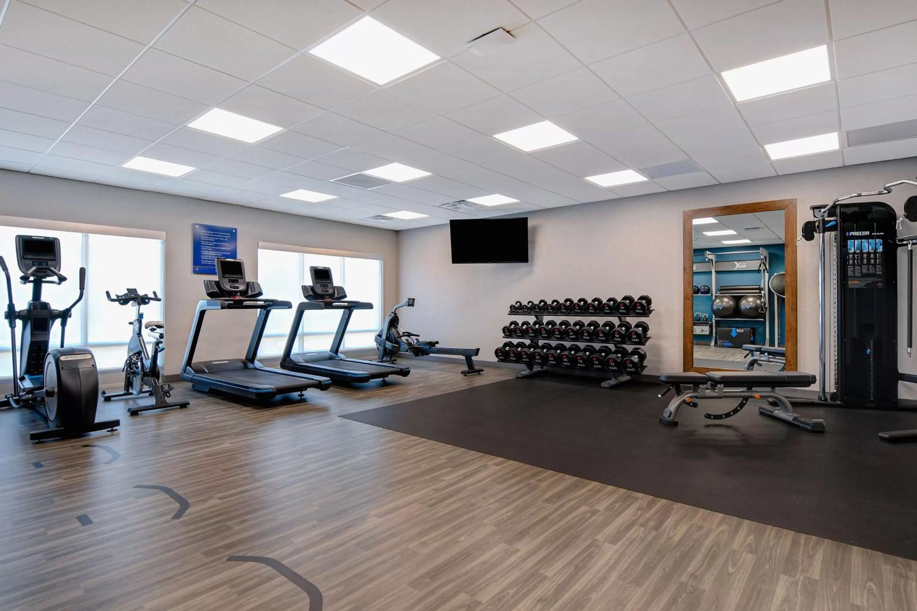 Fitness centre/facilities in Hampton Inn & Suites Canal Winchester Columbus