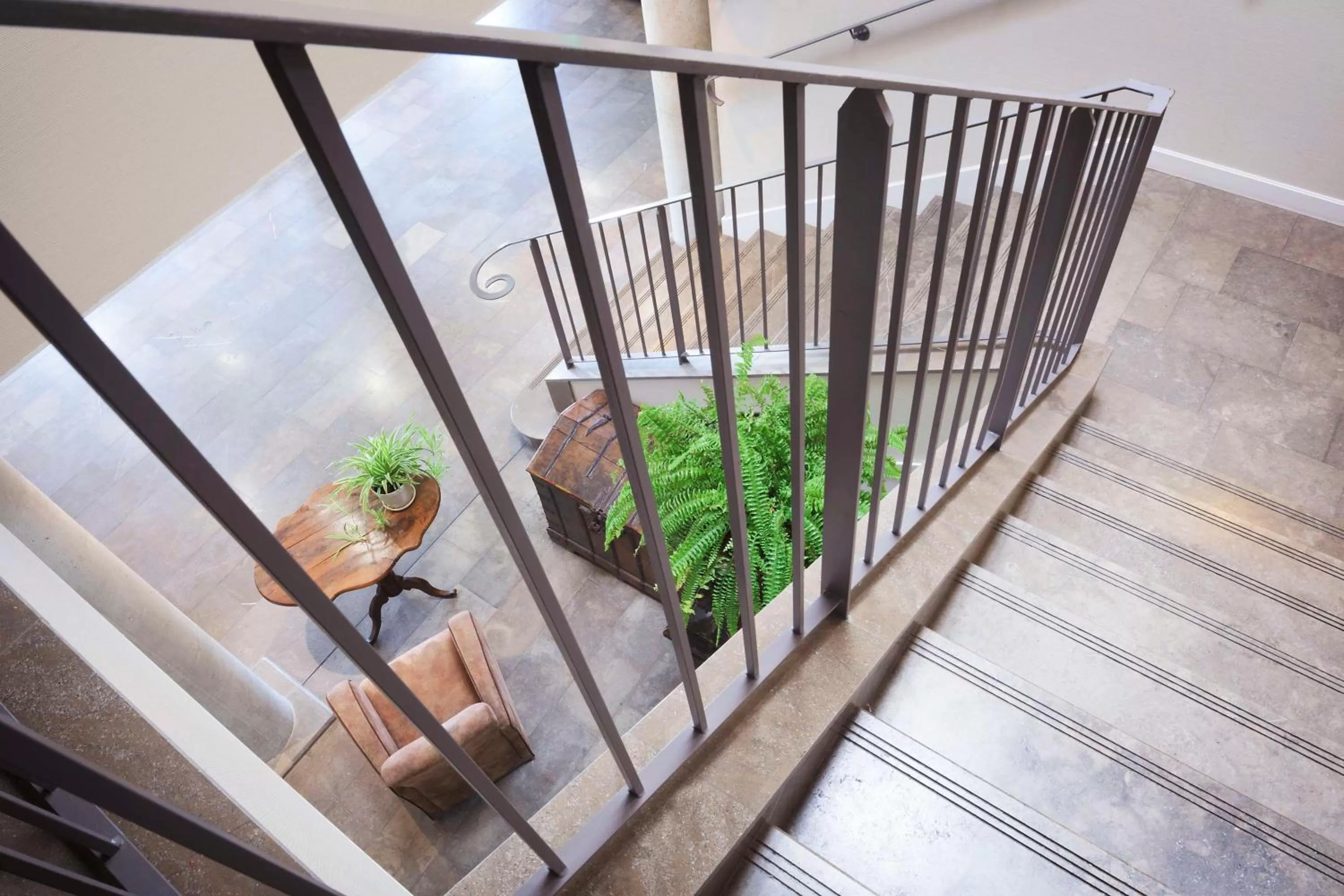 Lobby or reception in Best Western Plus Le Canard sur le Toit