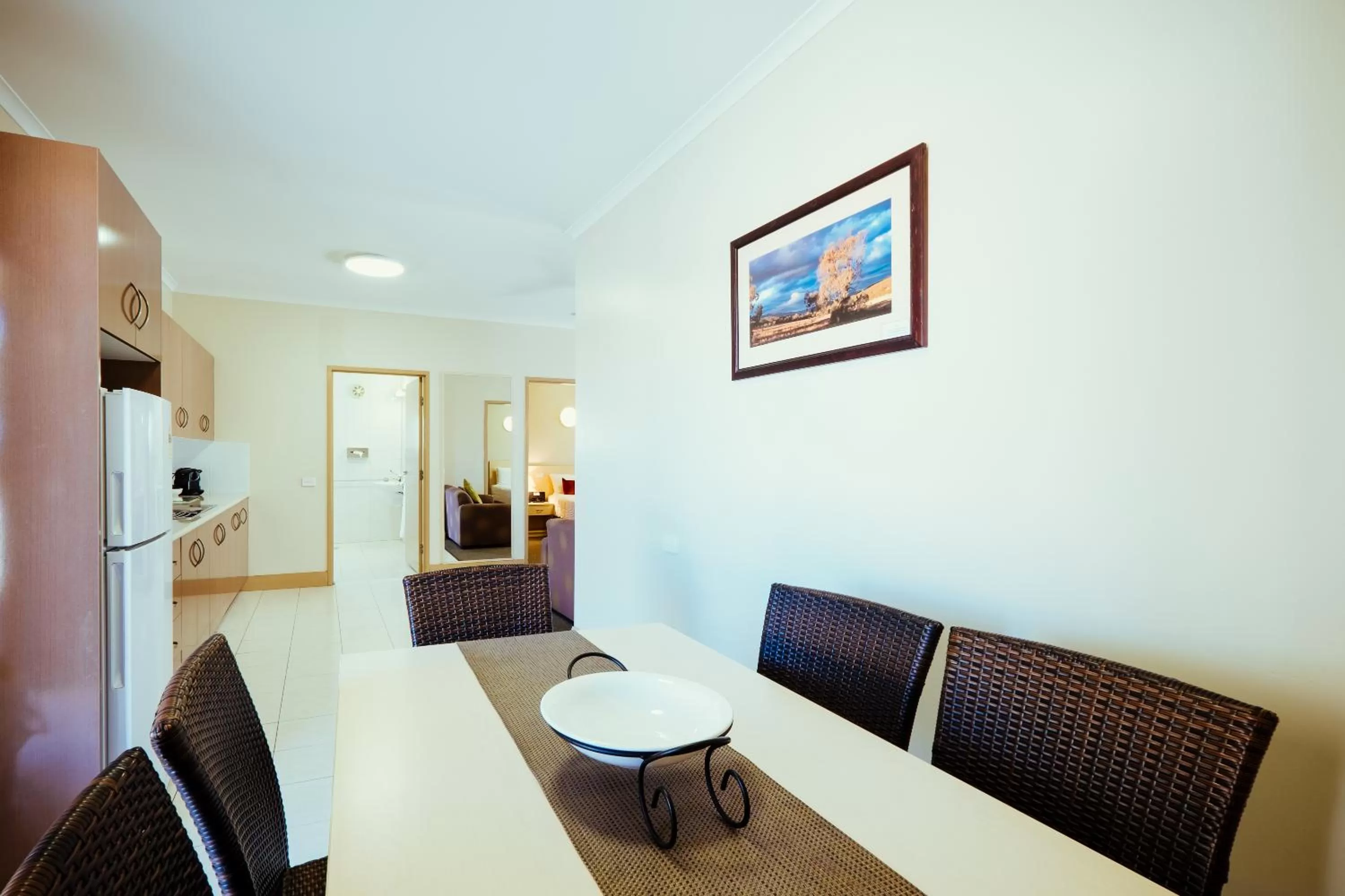 Kitchen or kitchenette in Club Motor Inn