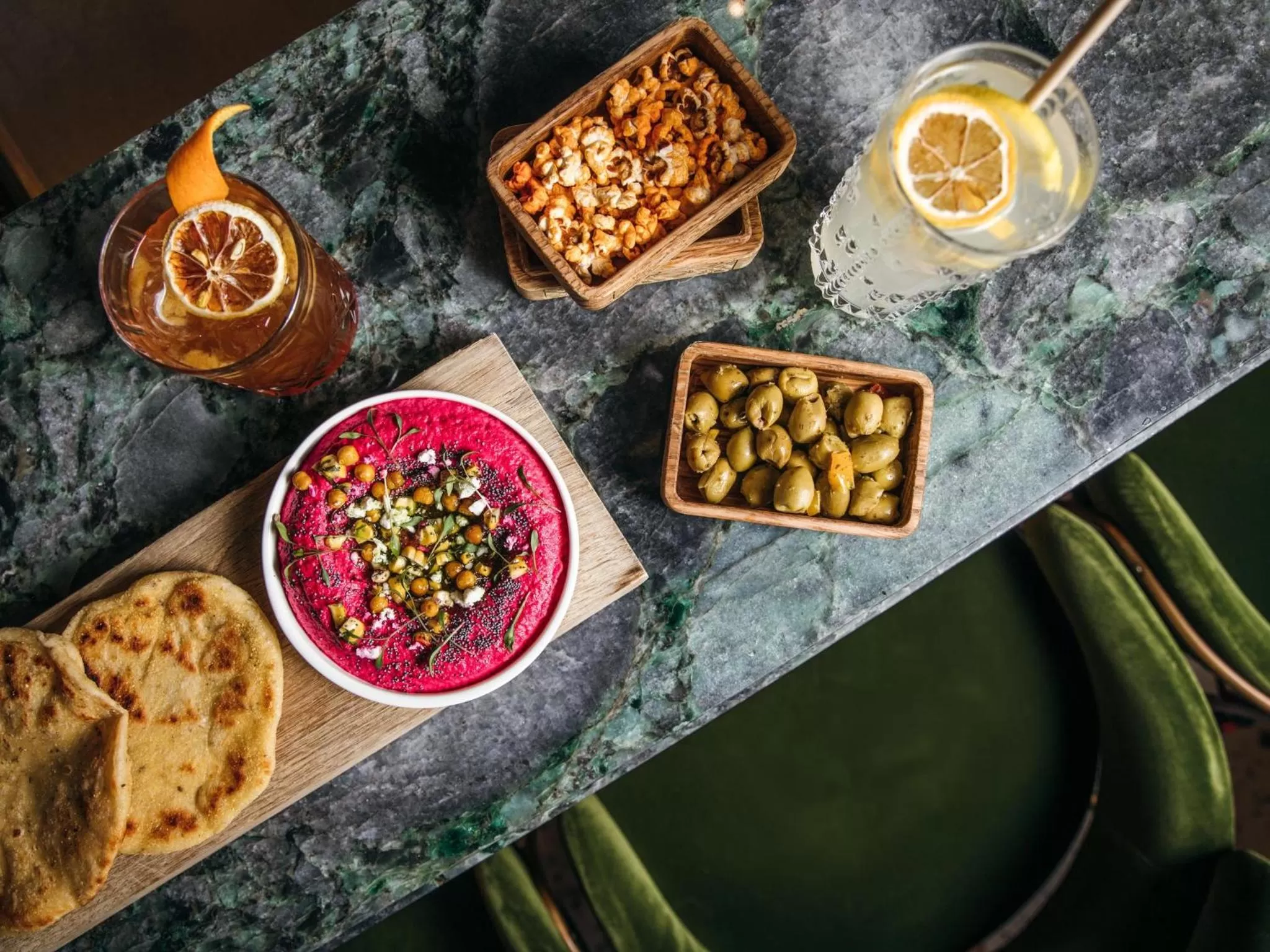 Restaurant/places to eat in Kimpton - St Honoré Paris by IHG