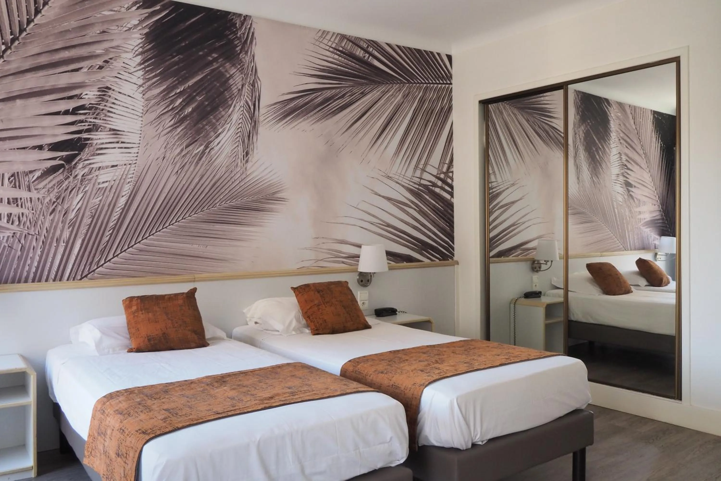 Bedroom, Bed in Hotel Busby