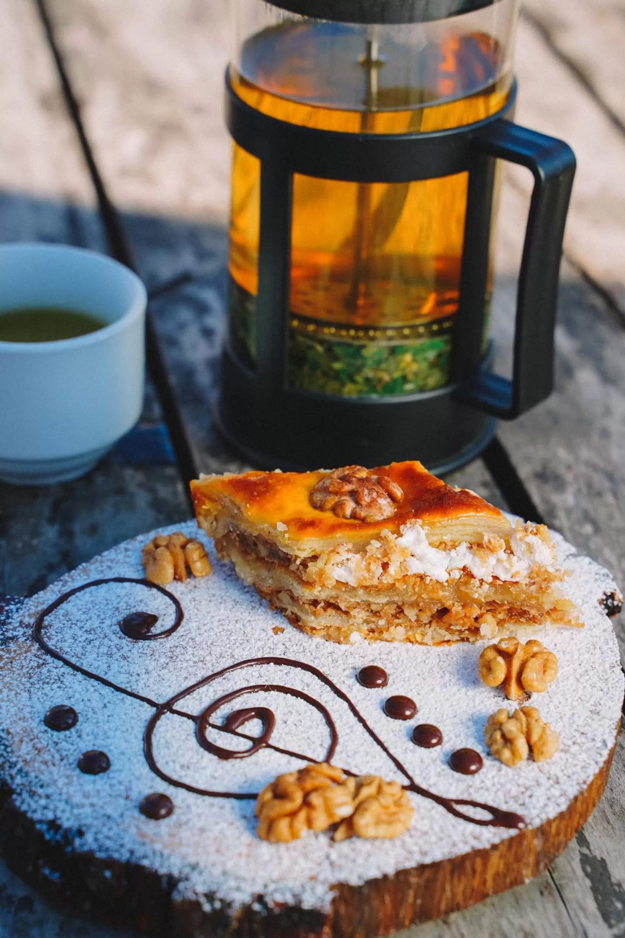 Food and drinks in Apaga Resort