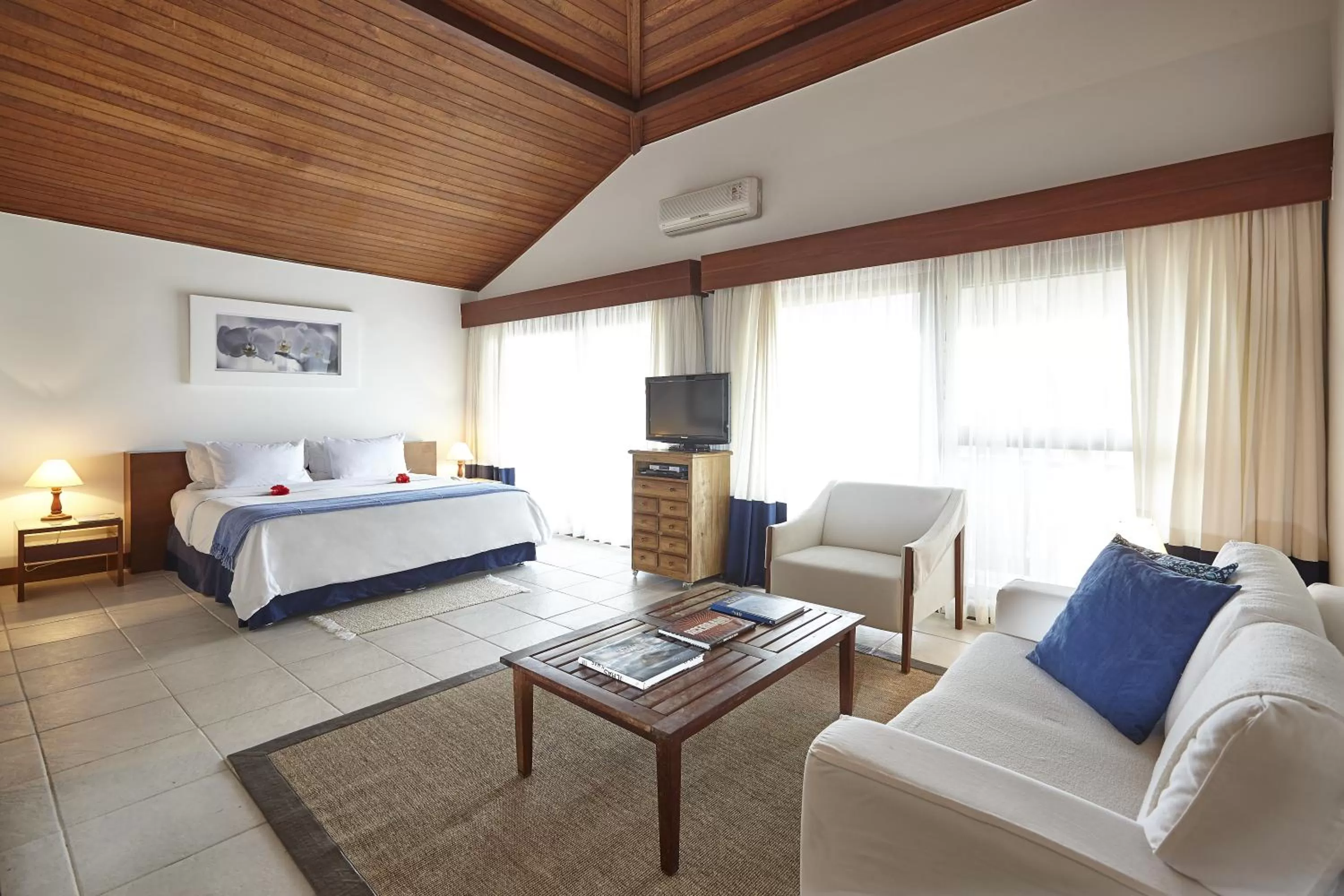 Bed in PortoBay Búzios