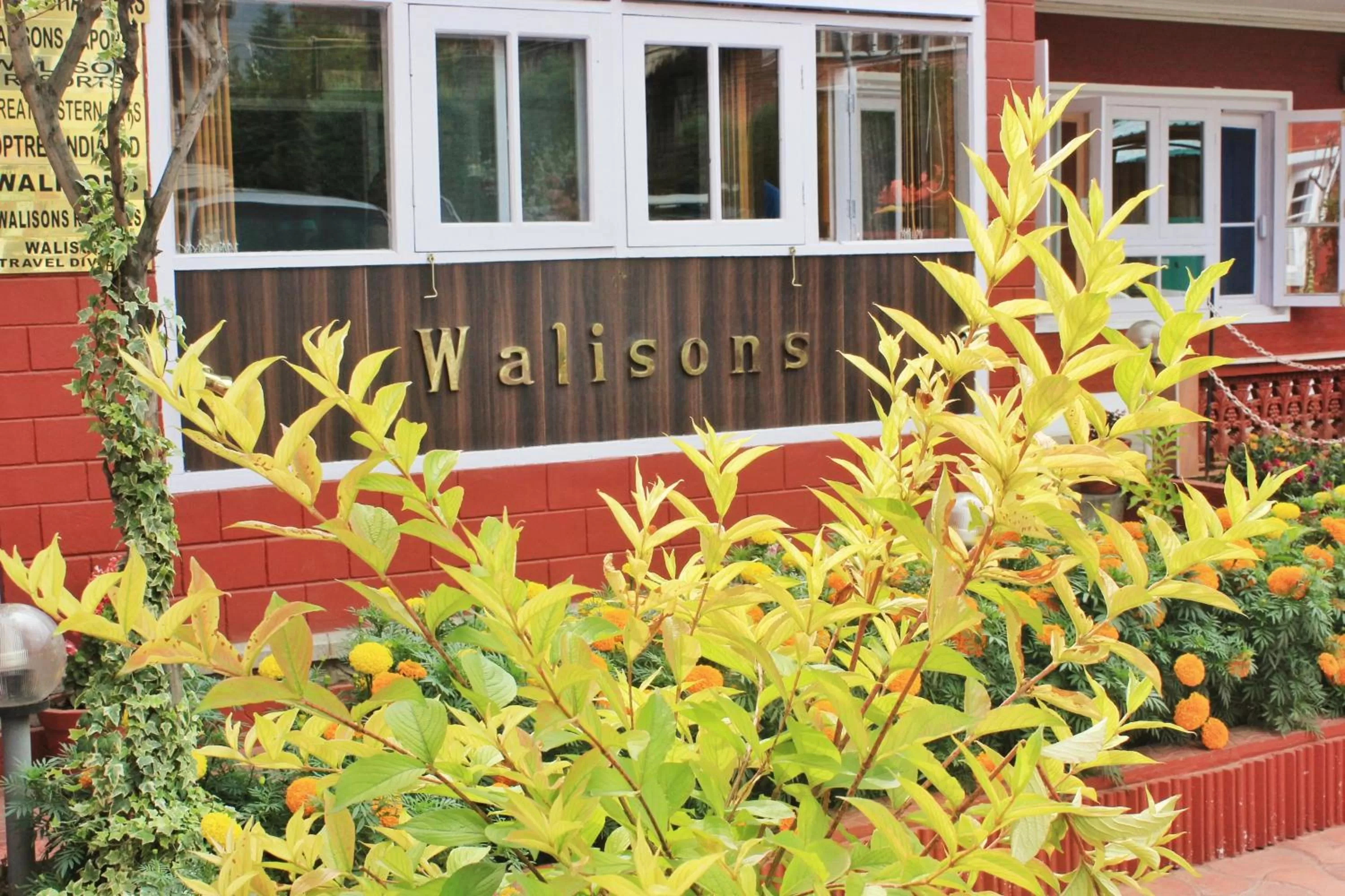 Facade/entrance in Walisons Hotel