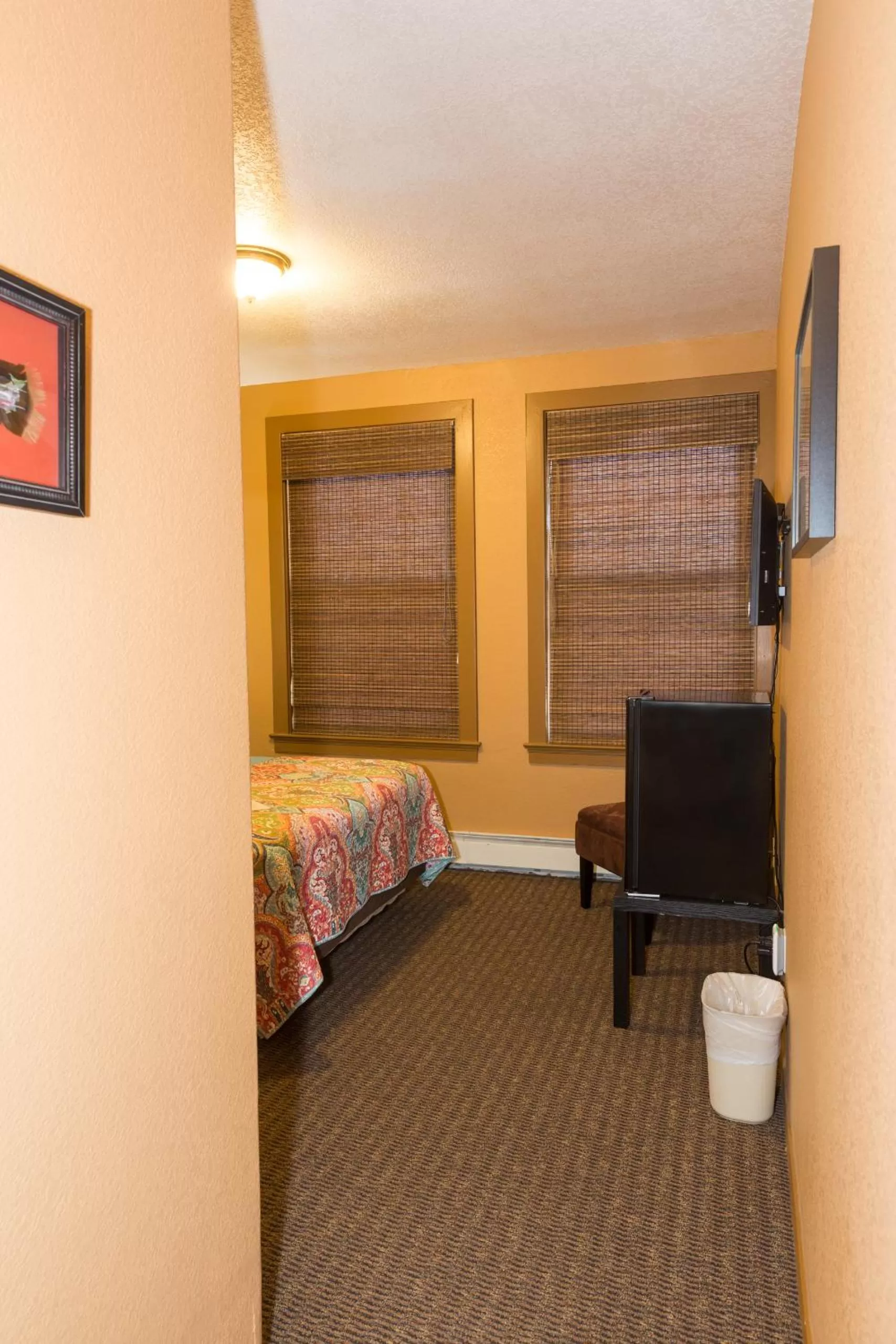 Bedroom in Hotel Cathlamet