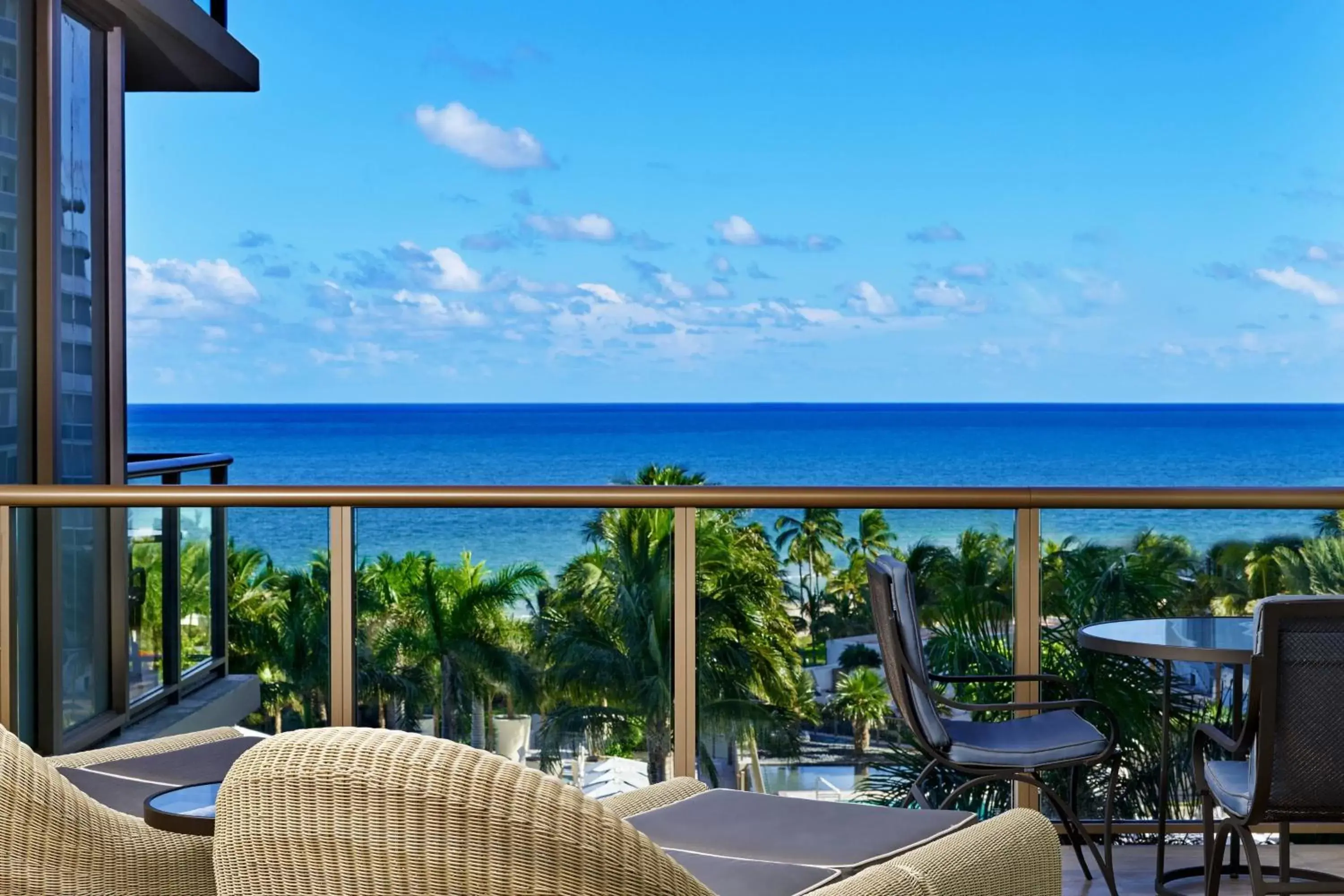 Grand Luxe King, Guest room, 1 King, Oceanfront in The St. Regis Bal Harbour Resort Grand Luxe King, Guest room, 1 King, Oceanfront in The St. Regis Bal Harbour Resort