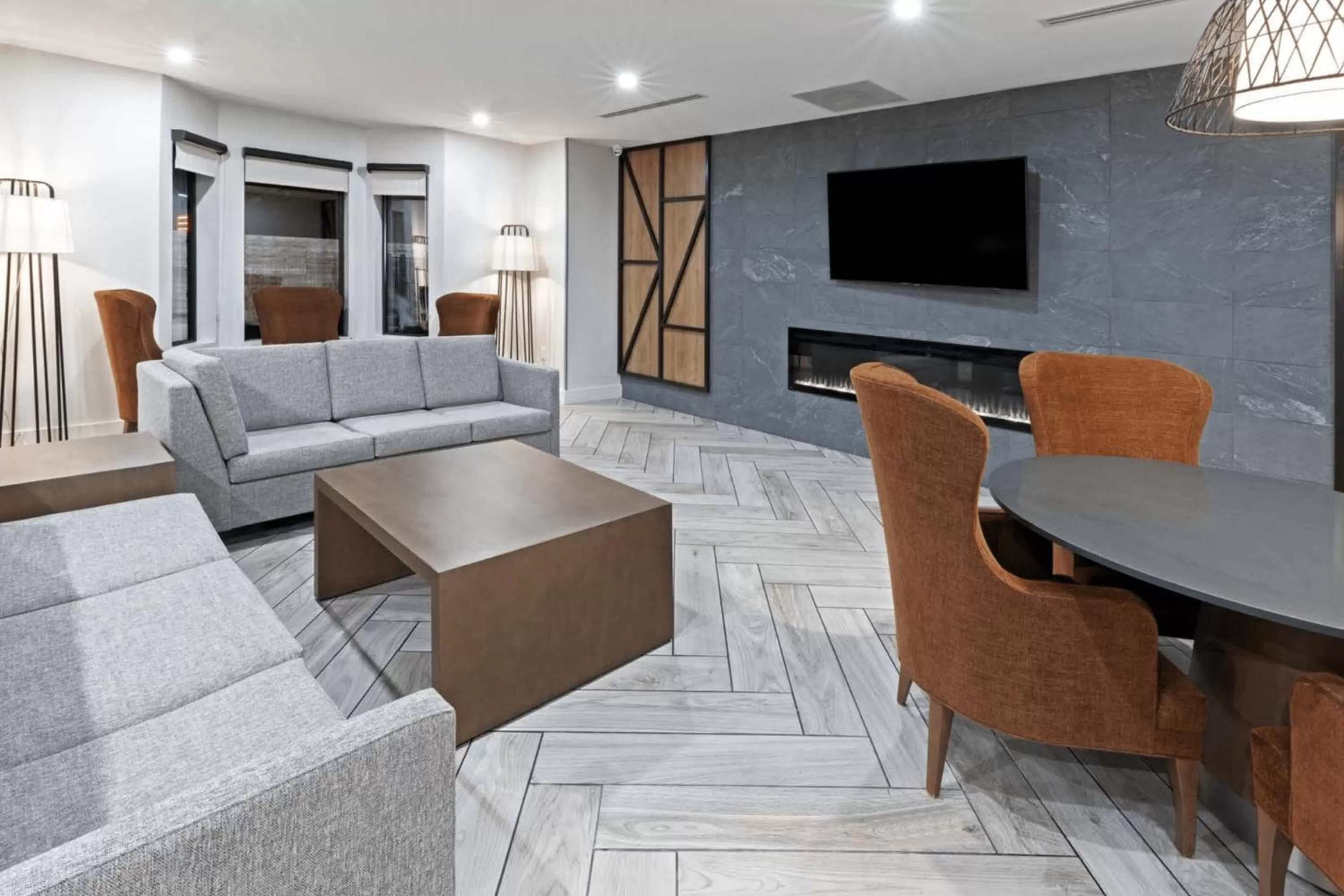 Property building in Staybridge Suites Waco South - Woodway by IHG