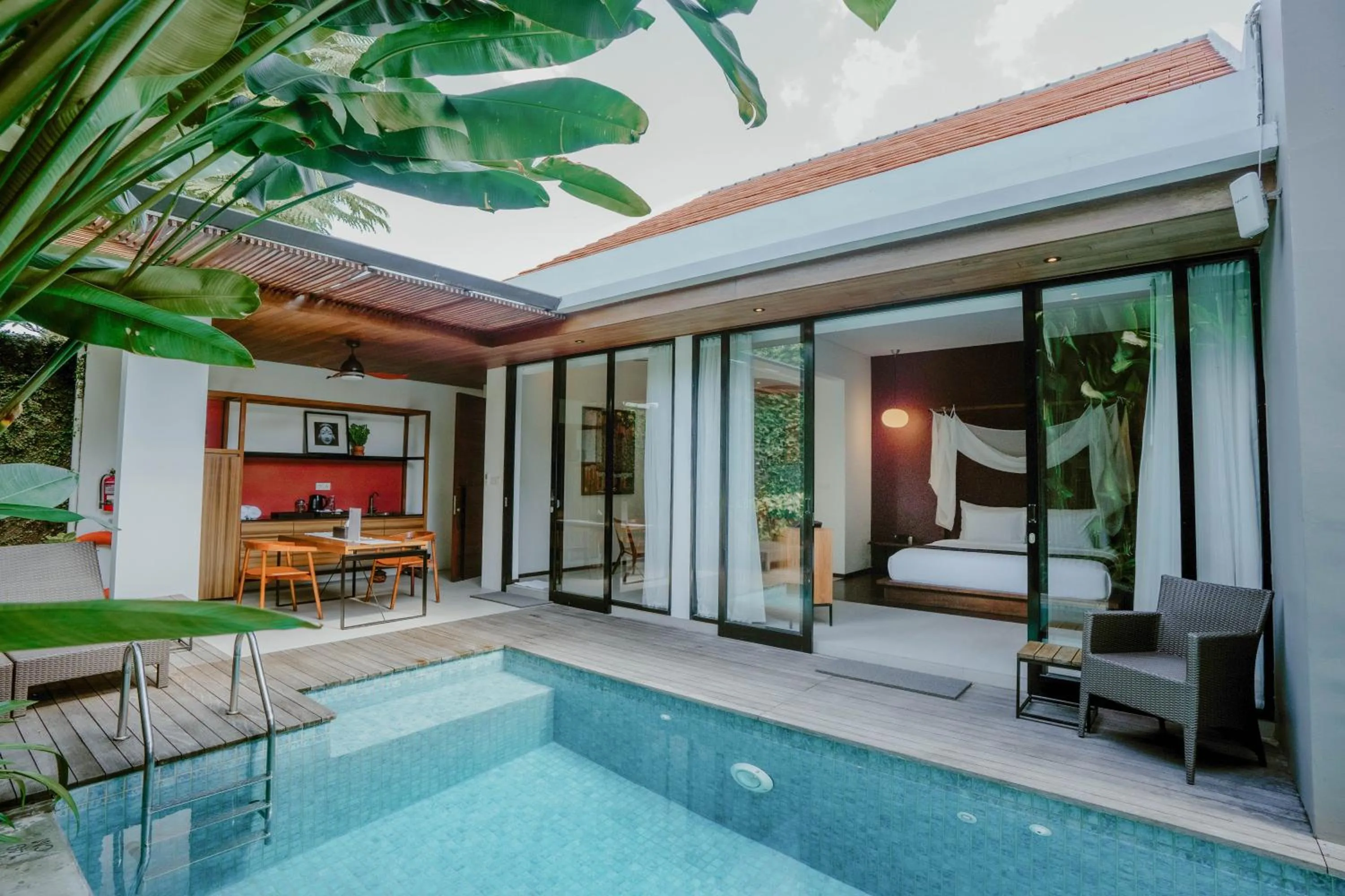 Swimming pool in Abia Villa Legian