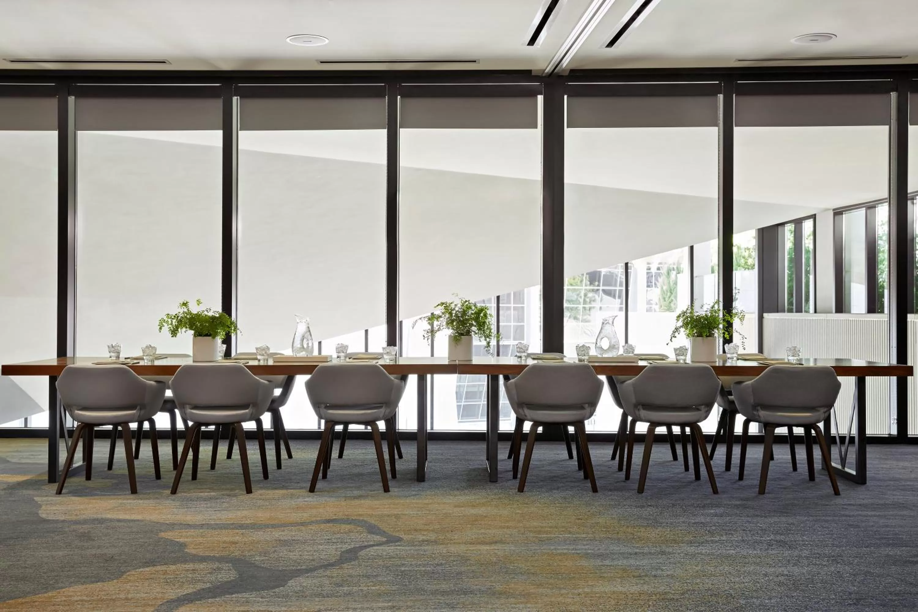Meeting/conference room in Kimpton Sawyer Hotel by IHG