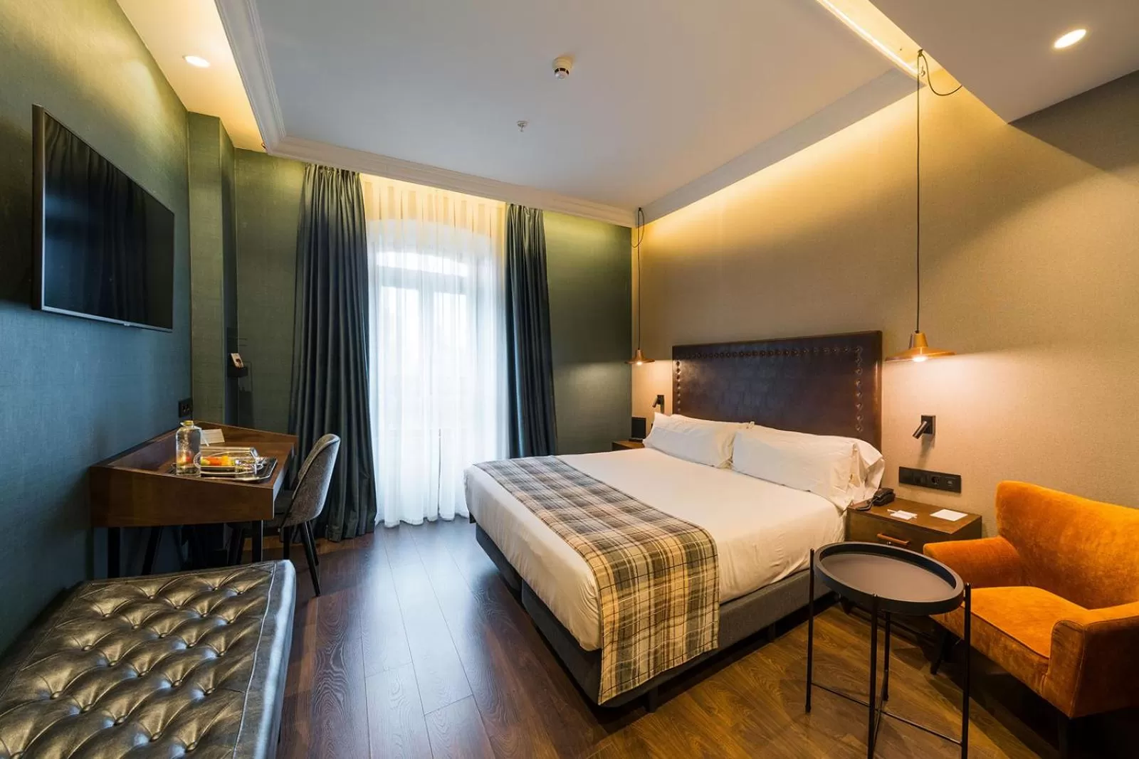 Bedroom, Bed in Catalonia Donosti