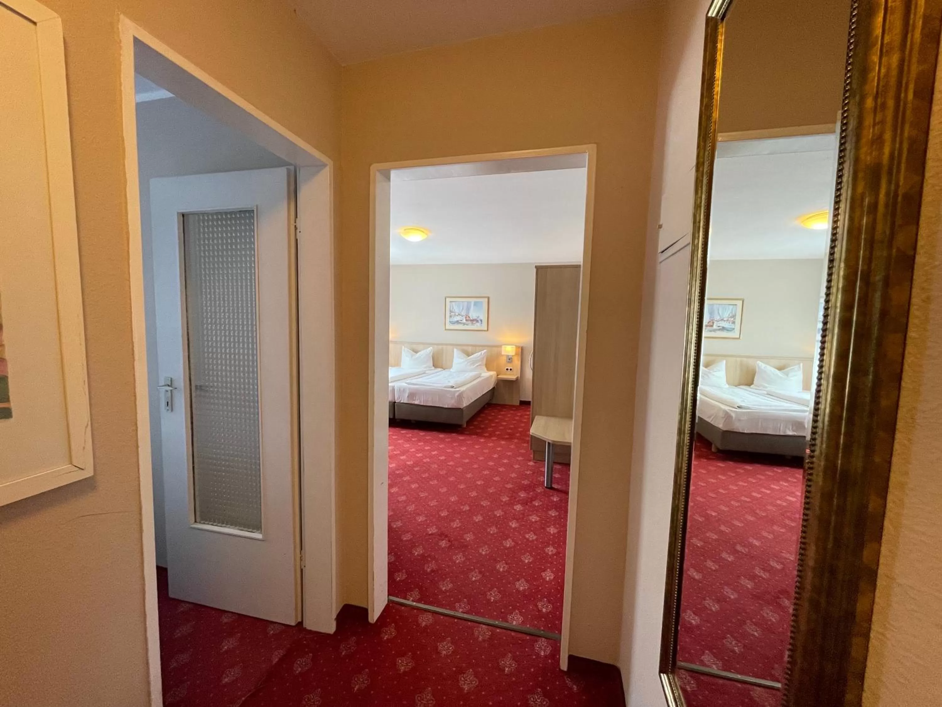 Photo of the whole room, Bed in Hafner Hotel- Apartment