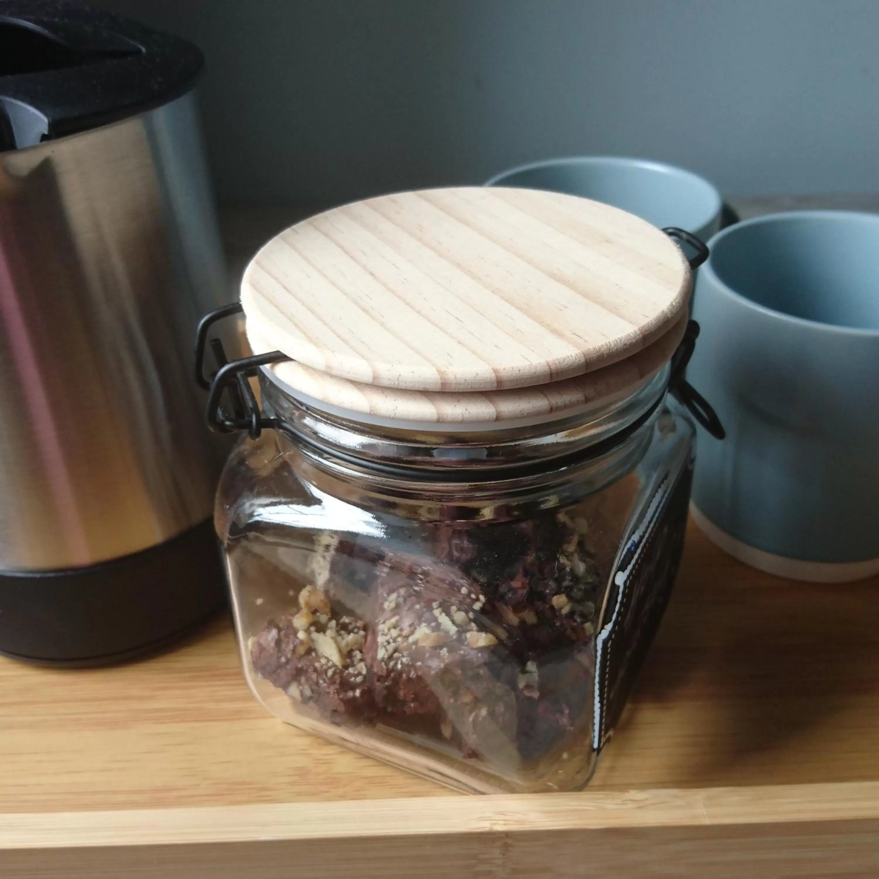 Coffee/tea facilities in Rossclare Lodge