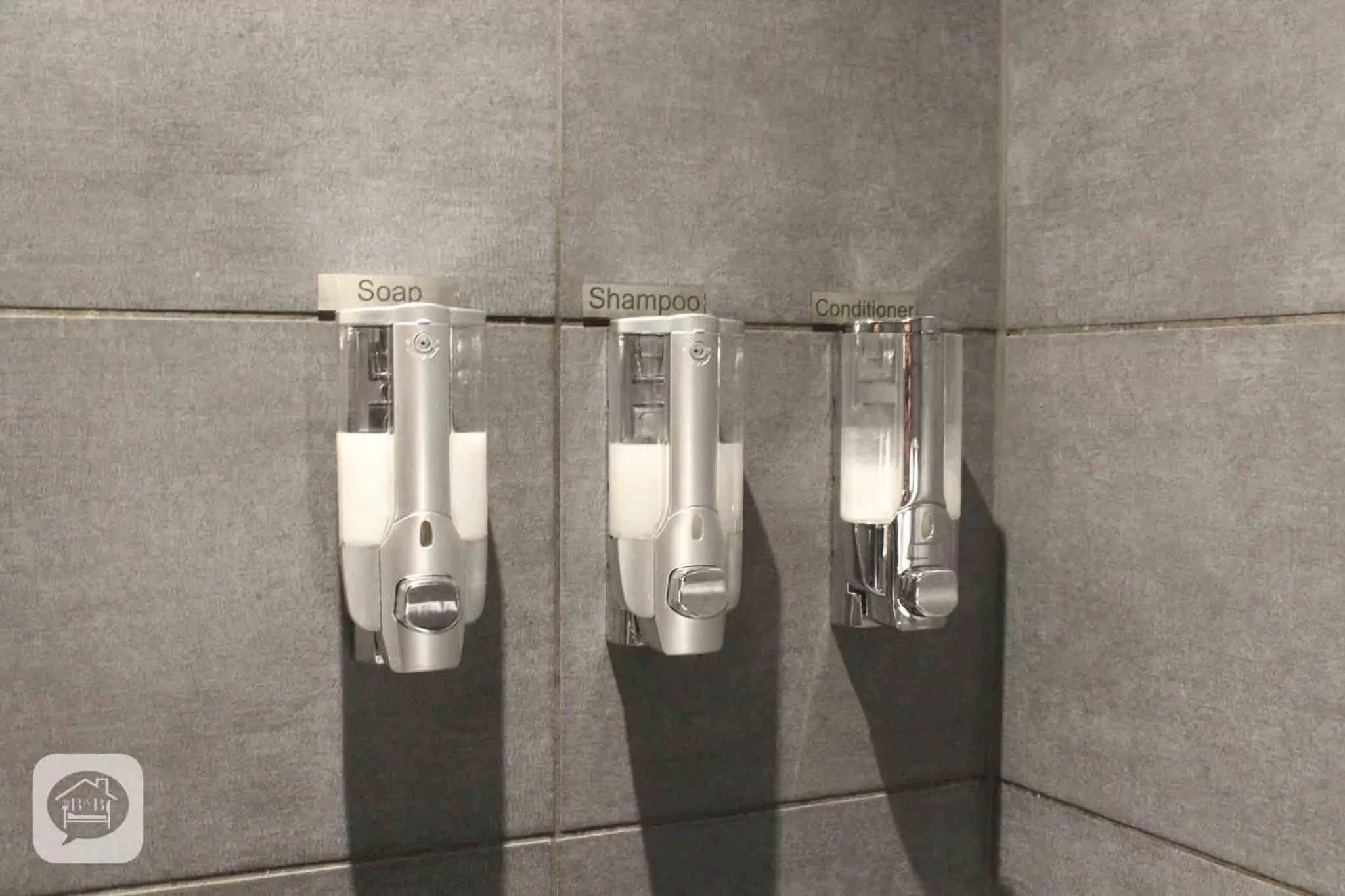 Shower in Villa Pats