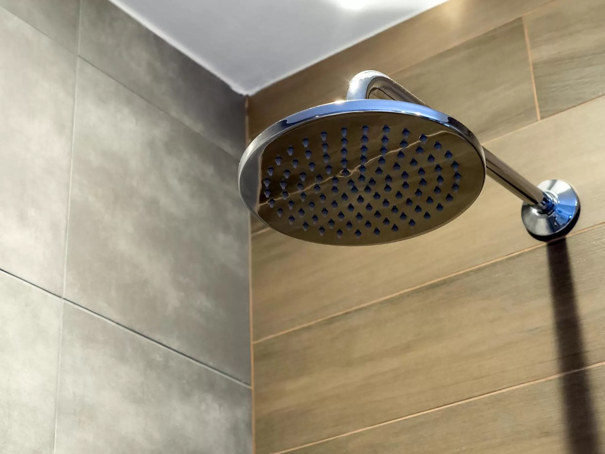 Shower in Hotel Calipso Hotel