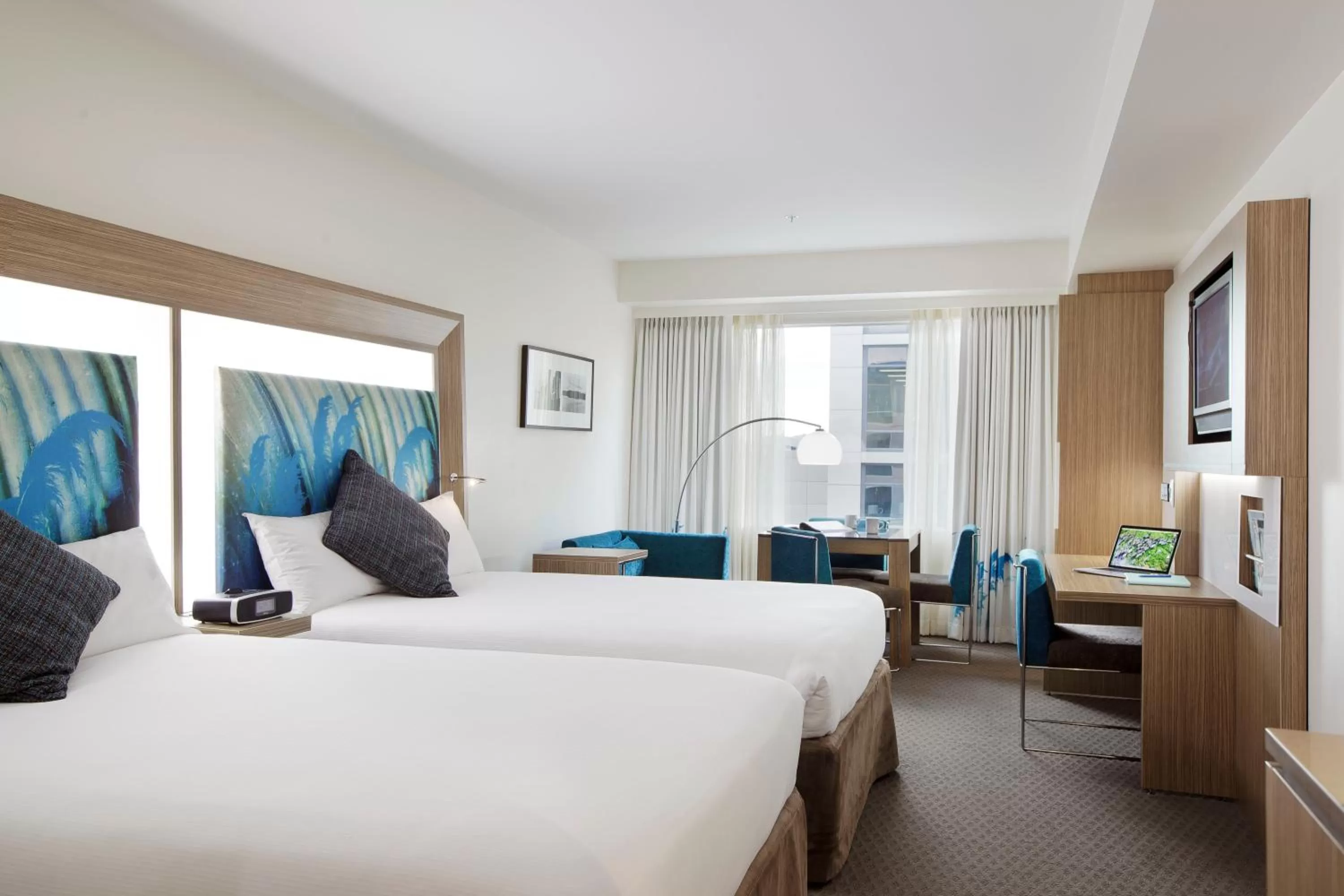 Photo of the whole room, Bed in Novotel Tainui Hamilton