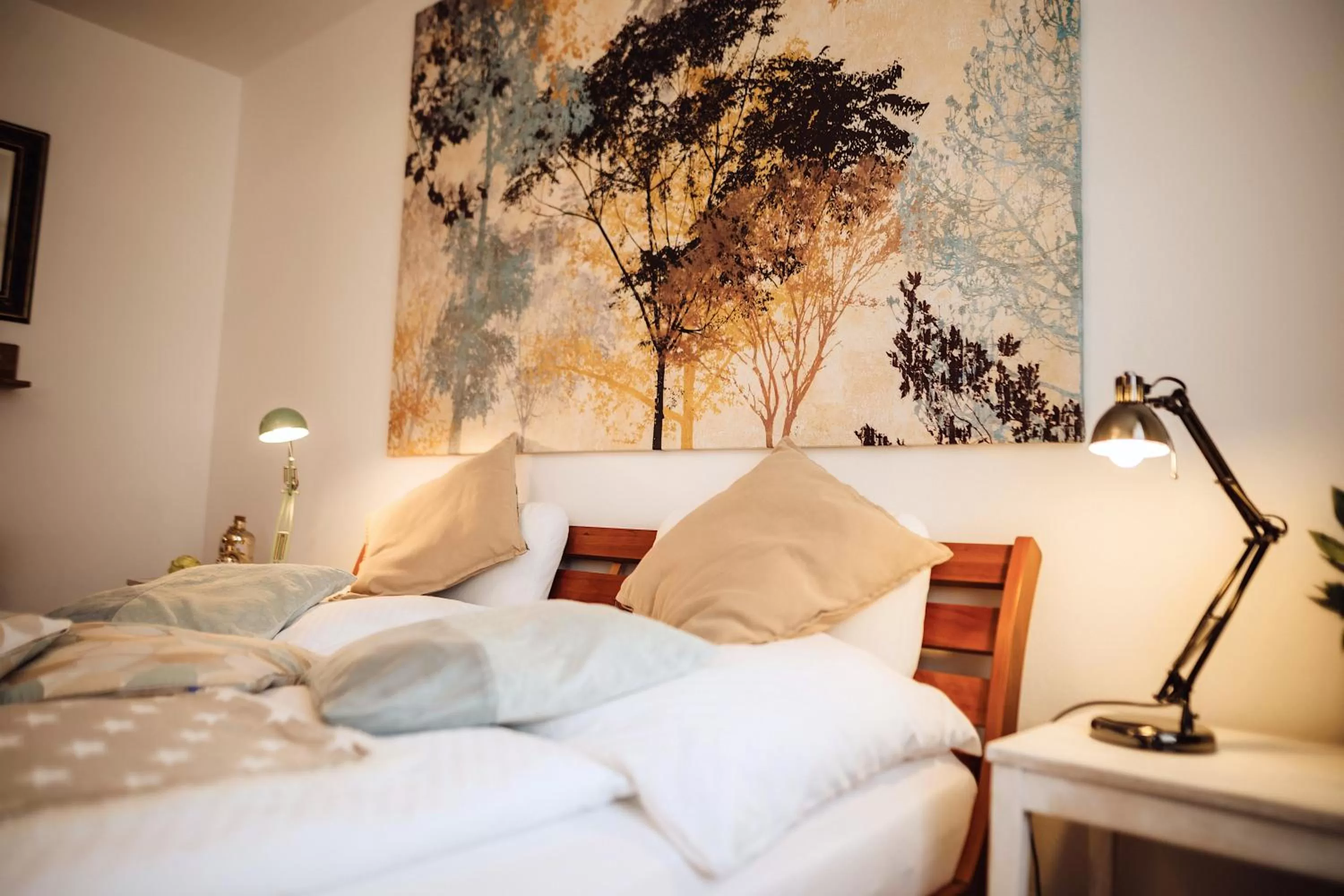 Staff in Das Hotel Stern 24h self-check-in