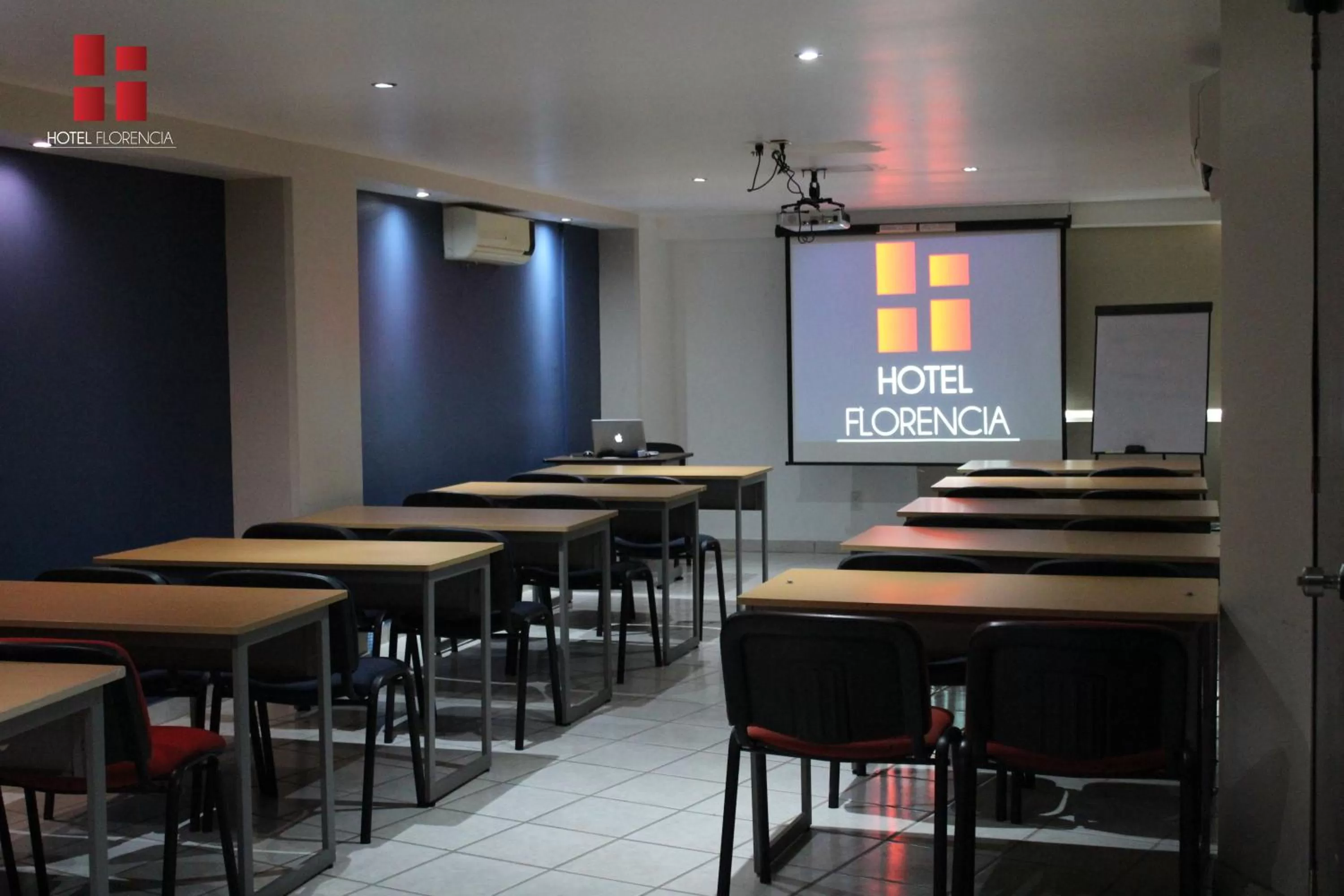 Business facilities in Hotel Florencia Poza Rica