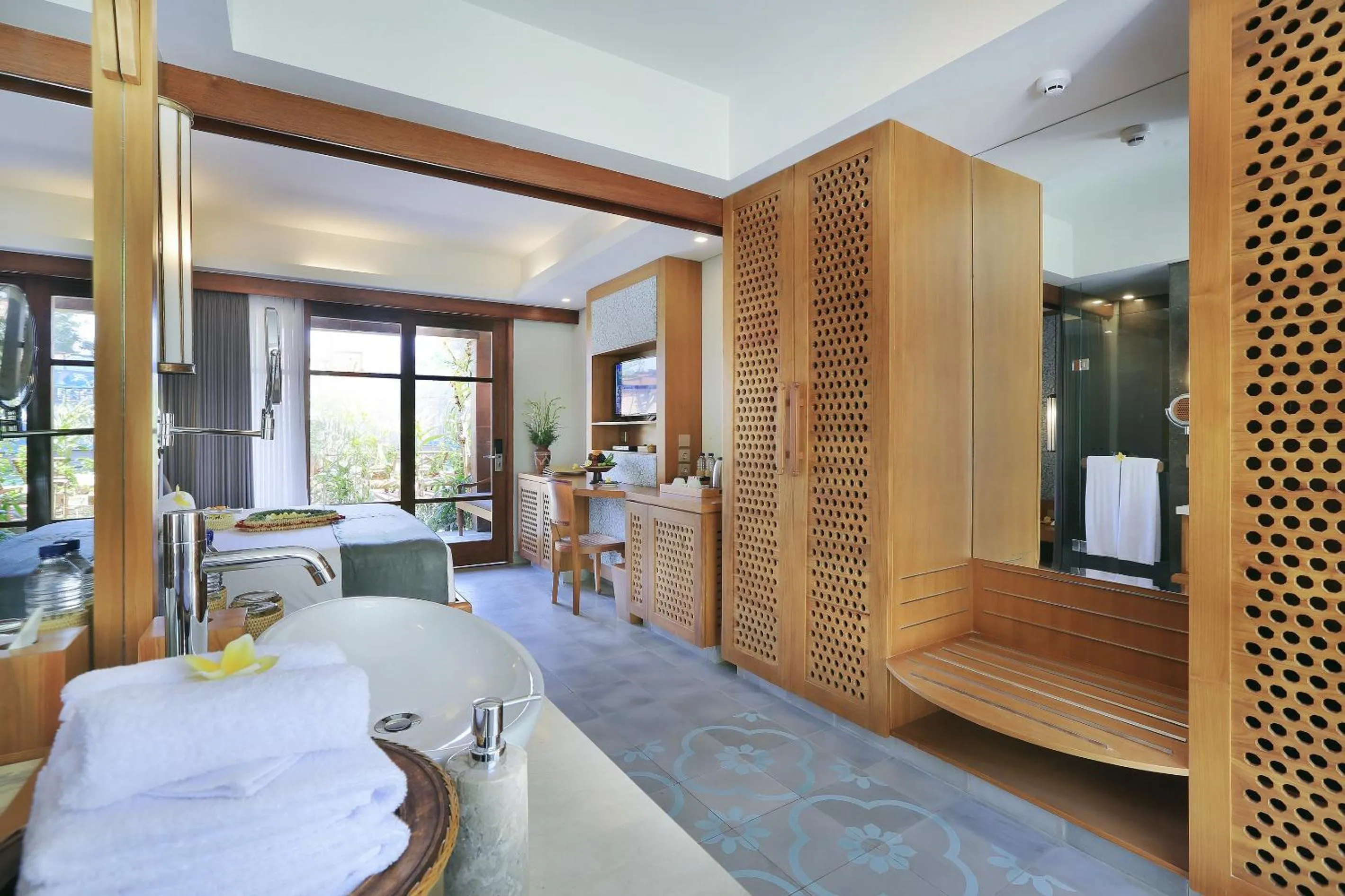 TV and multimedia in The Alantara Sanur